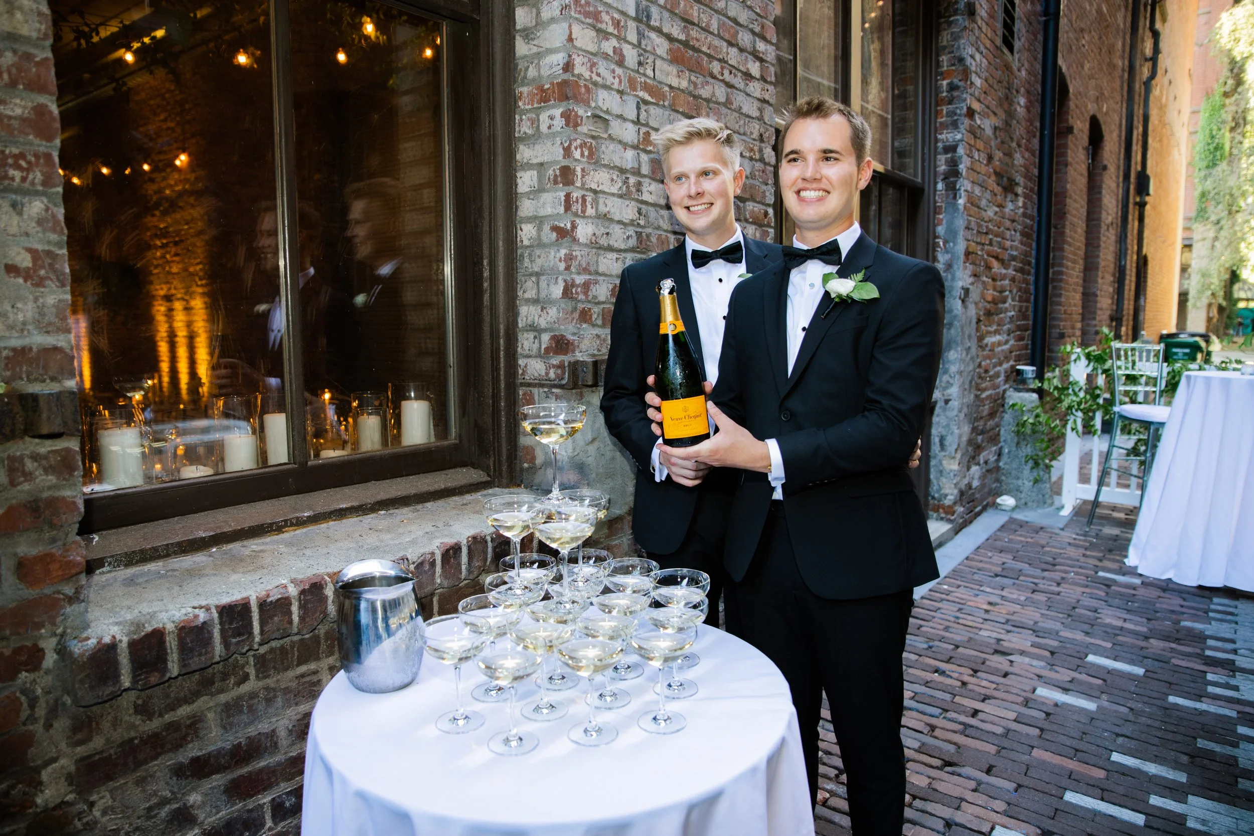 Quintin and Kyle Urban Light Studios-0655.jpg