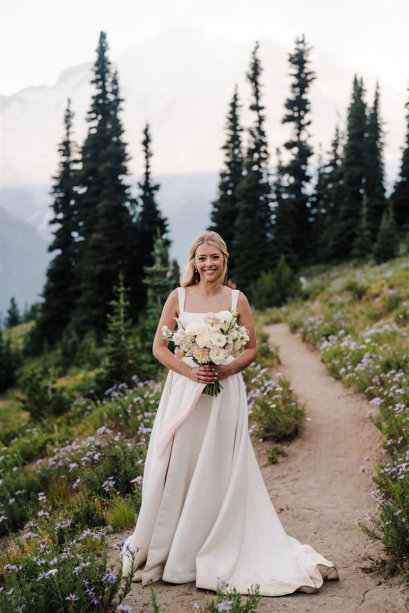 Sara-and-Joe-Mt-Rainier-Elopement-2025-Hi-Res-The-Foxes-Photography_583.jpg