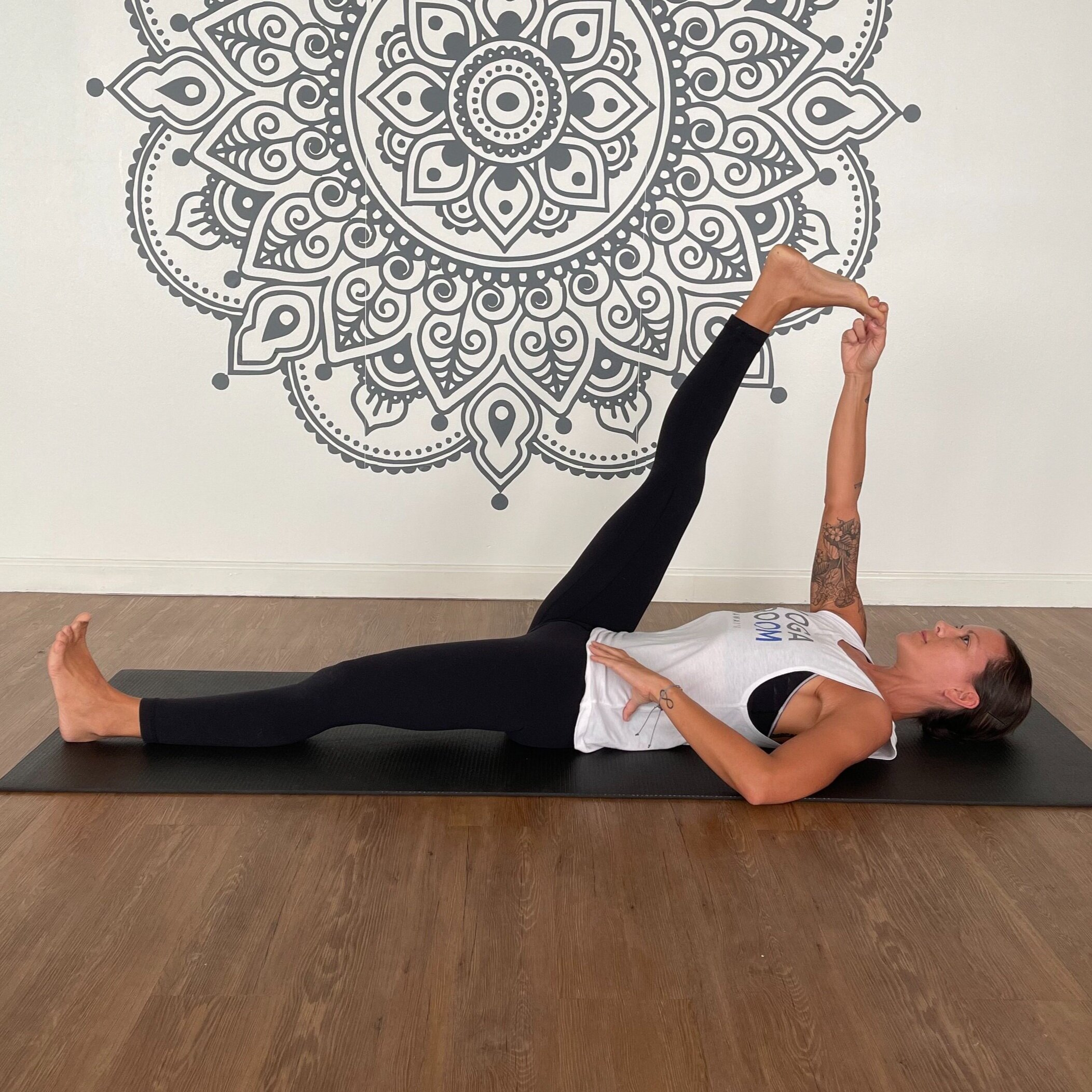 Half Split Yoga Sequence - 15 minute hatha yoga flow - Di Hickman