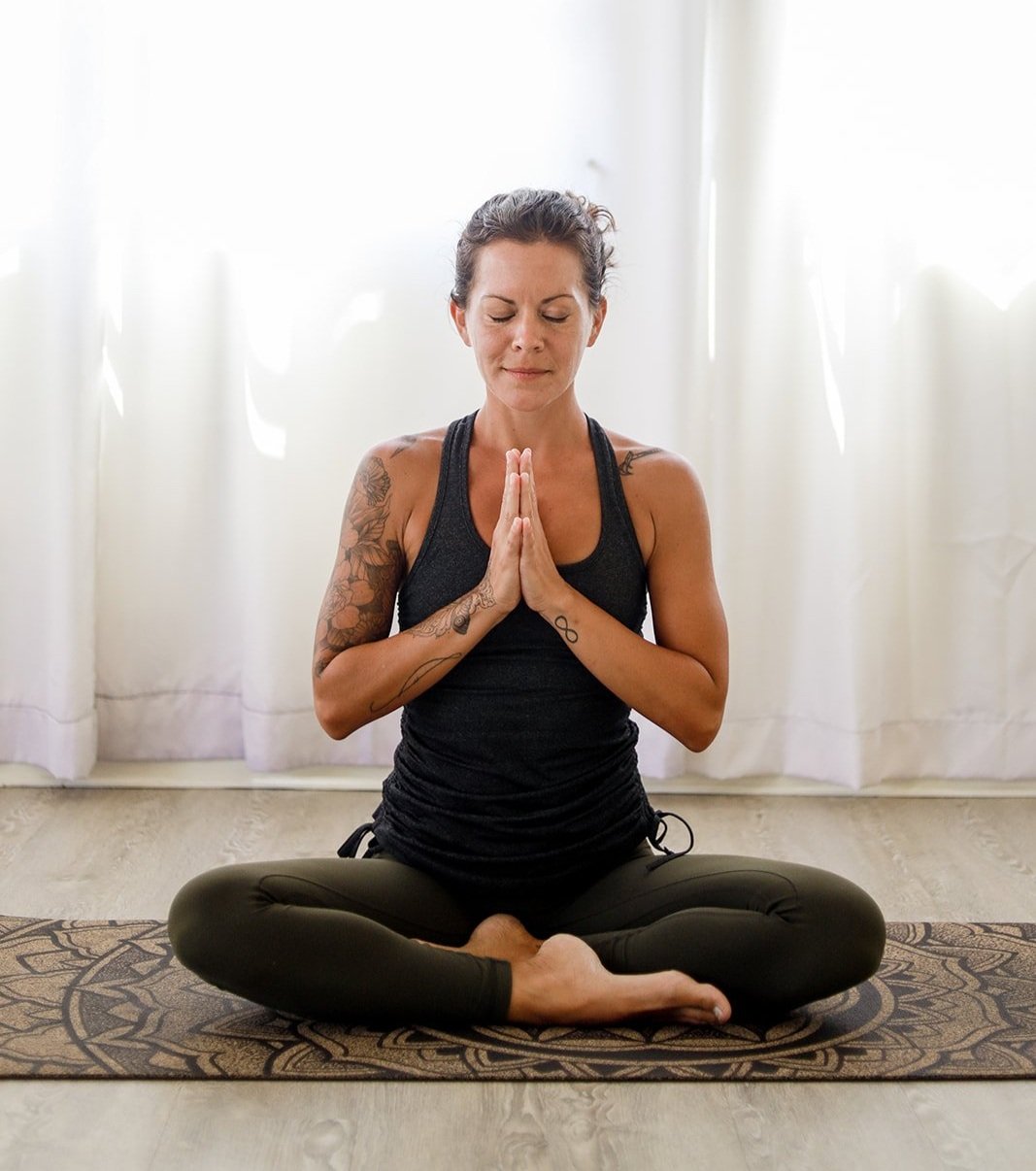 8 tips on how to do yoga at home - Practice and all is coming