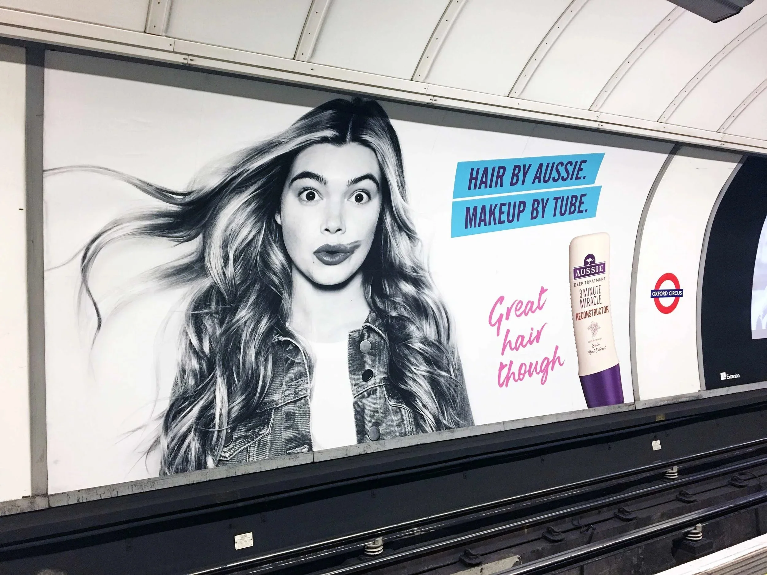 aussie - makeupbytube.jpg