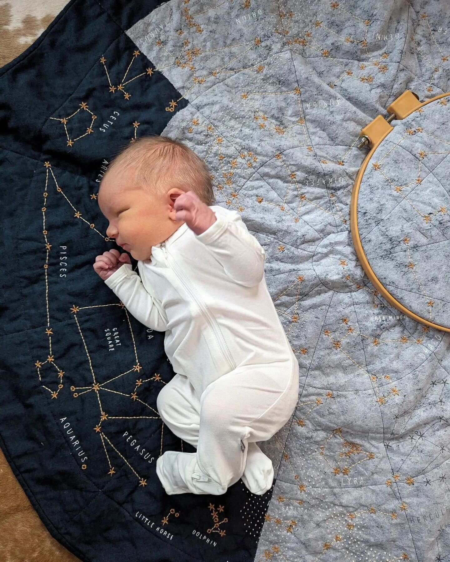 Our sweet baby boy, Malcolm, is here! 💙 Everyone is healthy and we are happily settling into life as a family of four. 

As seems fitting with a toddler around, I didn't *quite* get his tummy time quilt finished, so I thought it'd be fun to capture 