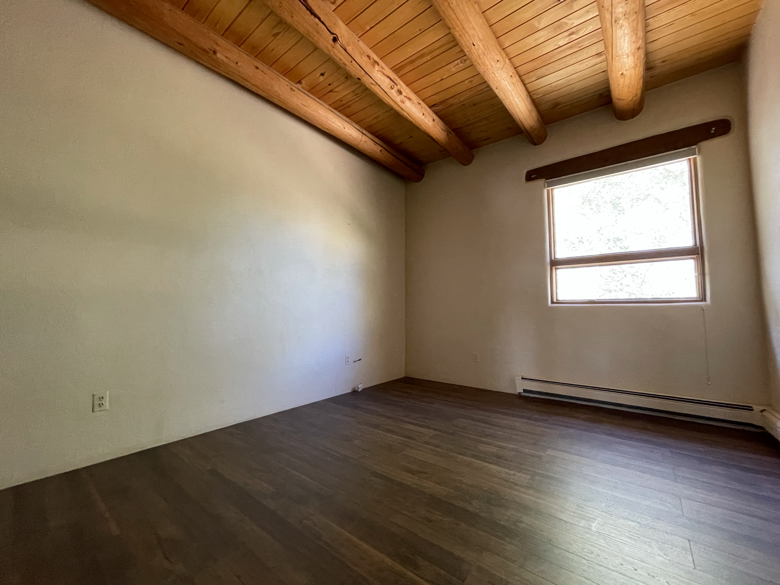 Vinyl Laminate Flooring