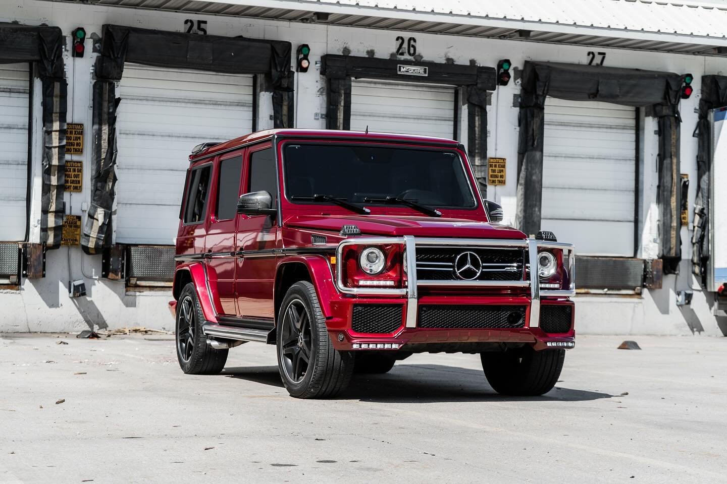 Mercedes G63 AMG in for a premium @suntekfilms tint job along with a rear carbon spoiler installation. Congrats on the new ride @grigmusic / @violet.rowell 😎 

#GPCustoms #GPC #1STPSHP #mercedes #gwagon #g63 #g63amg