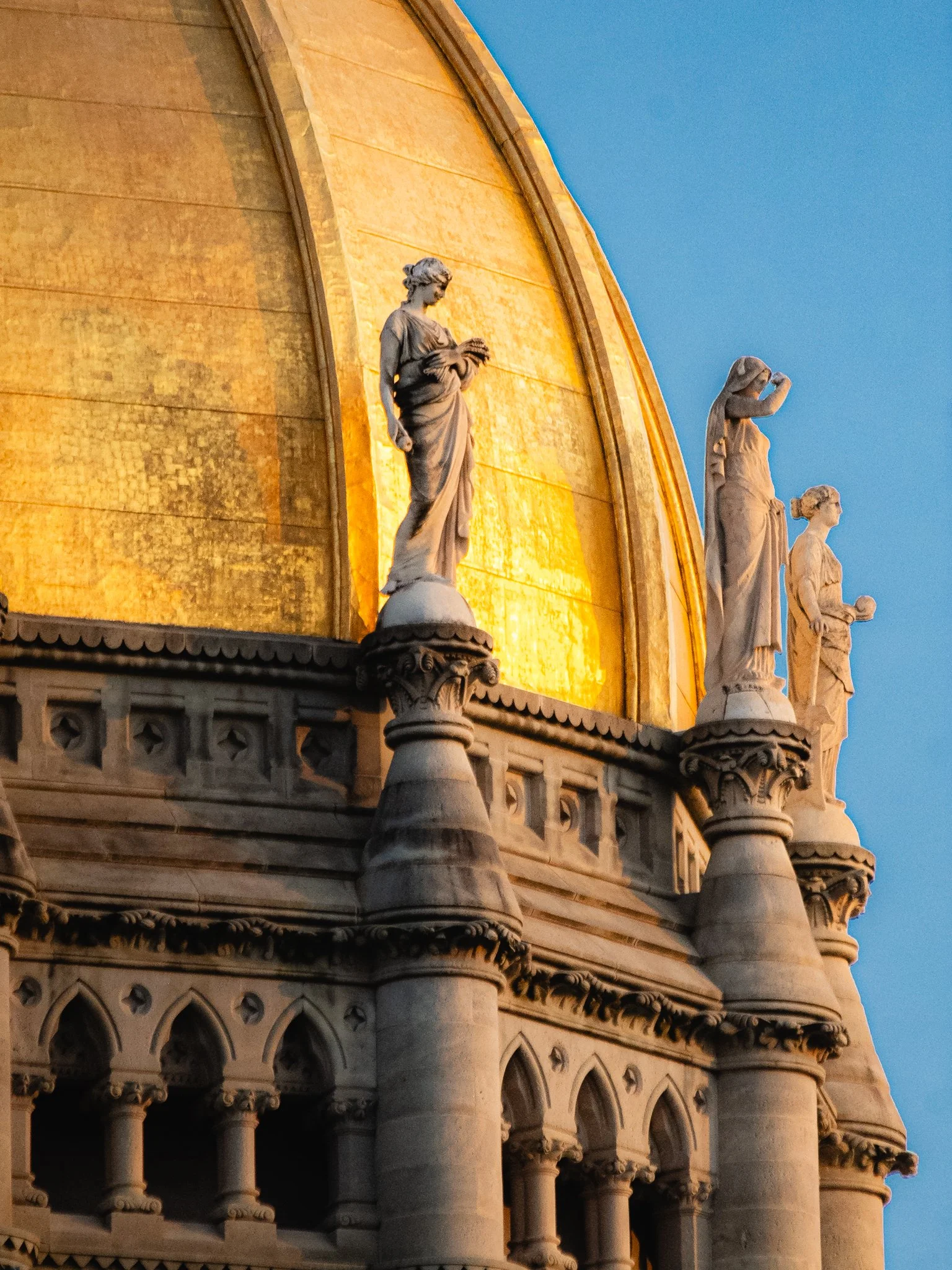 connecticut state capitol.jpg