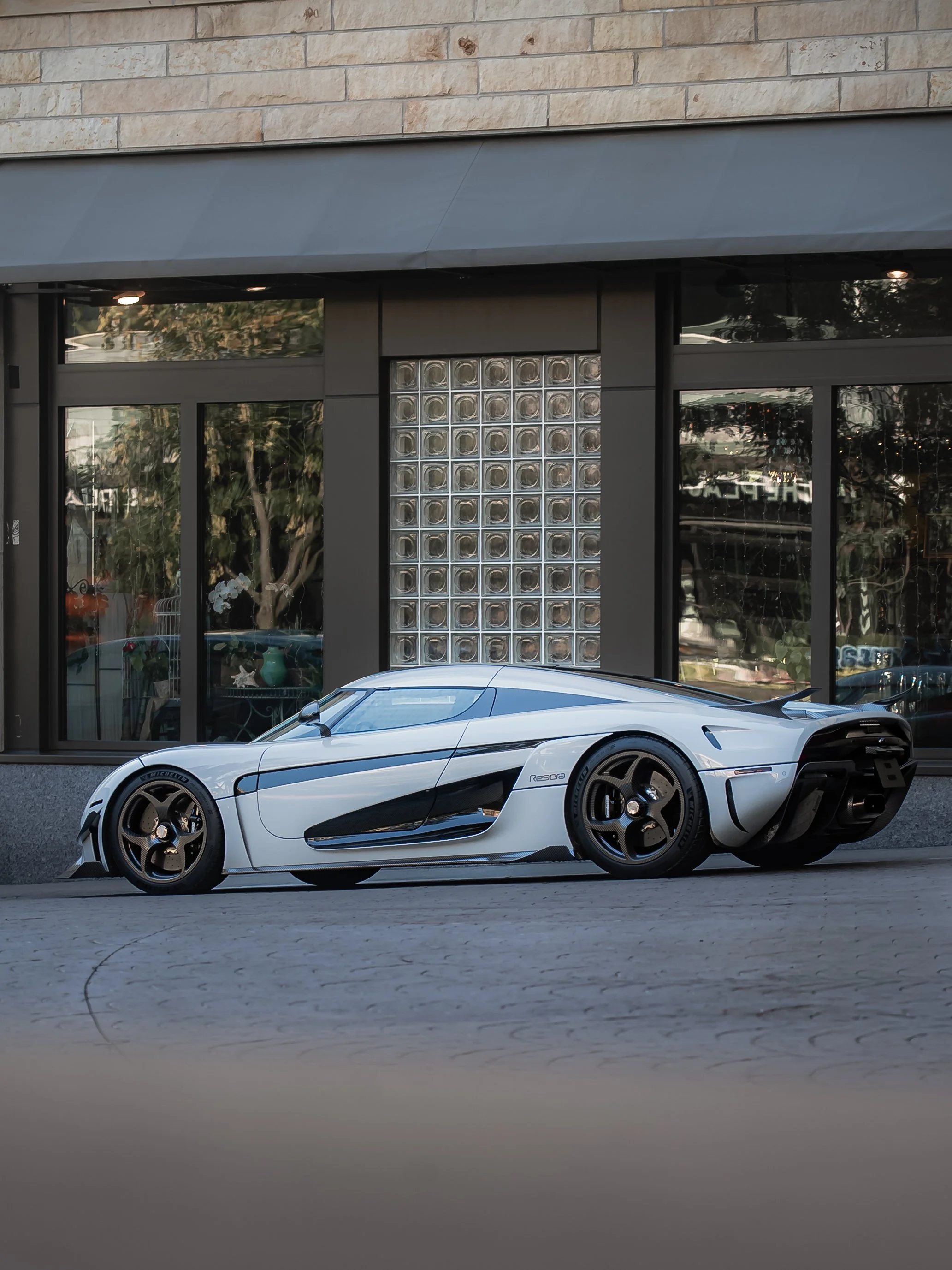 koenigsegg regera-3.jpg