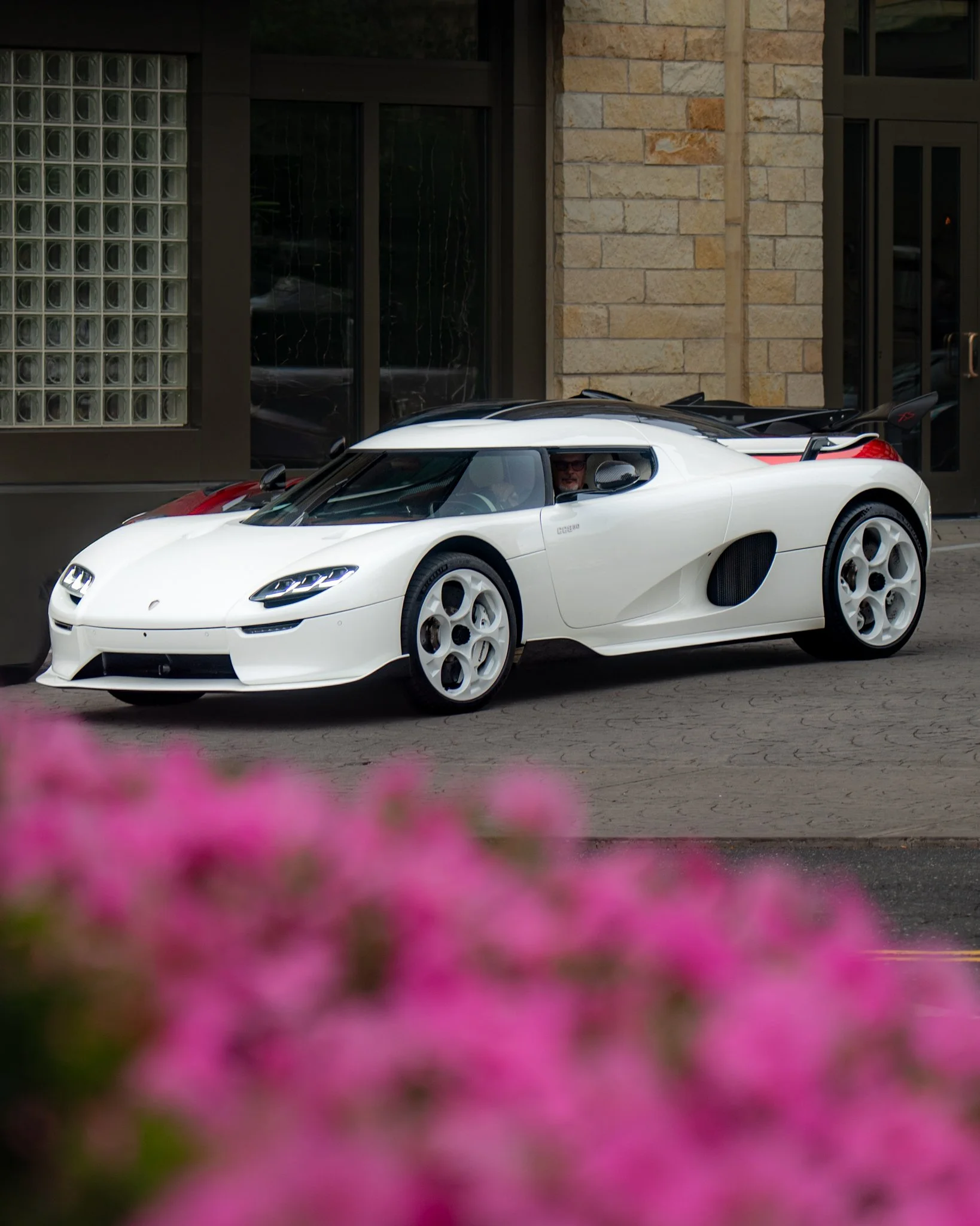 koenigsegg cc850-2.jpg