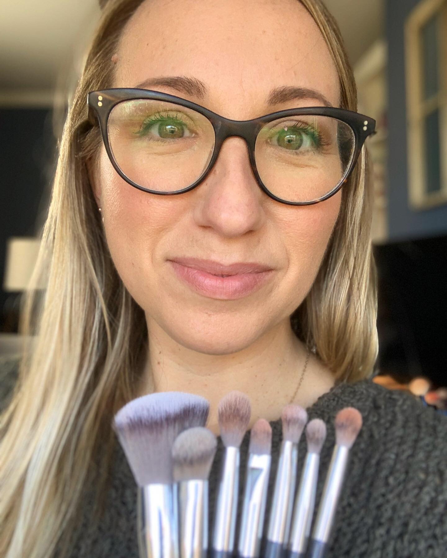 As a professional makeup artist, one thing I really value is the importance of quality brushes.

Not all makeup brushes are created equally. Believe me, I&rsquo;ve tried them all, and I always come back to @thebkbeauty brush sets. There&rsquo;s just 