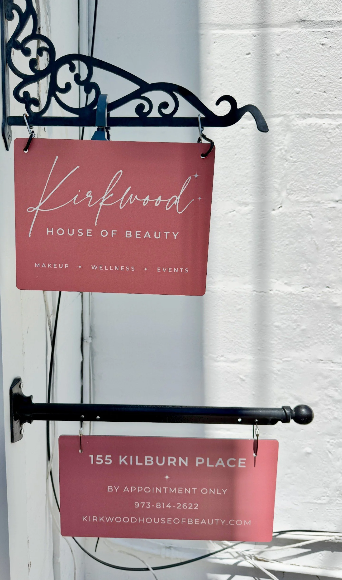 YOU&rsquo;RE INVITED! 🎊 Will we see you at our Open House on Saturday?! I&rsquo;d love to show you around my new studio right here in South Orange, NJ. 

✔️ Lipstick matching with @rebeccakirkwoodbeauty
✔️ Hand massages with @brandipear
✔️ Mimosas &