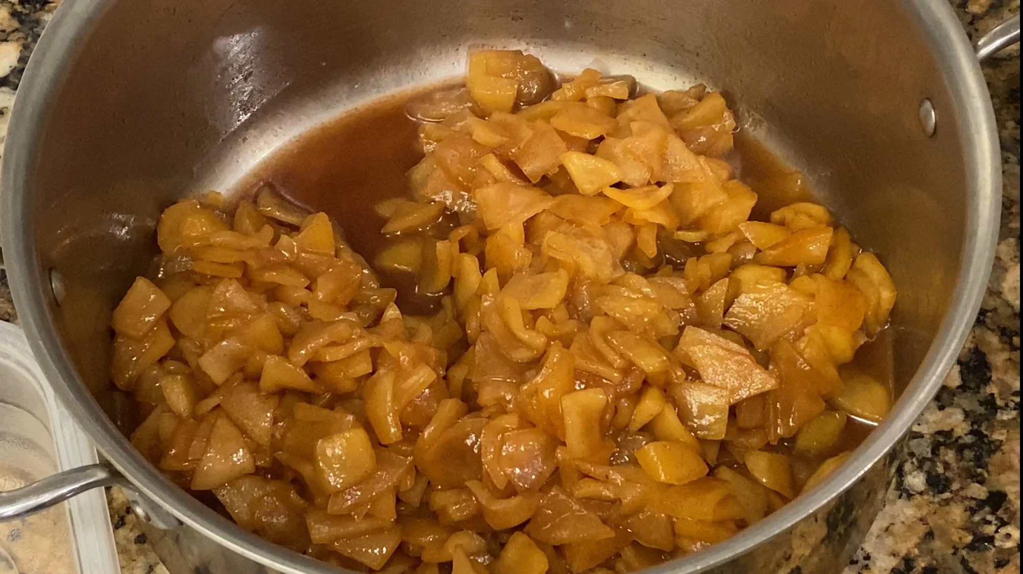 apples cooked in pot.jpeg
