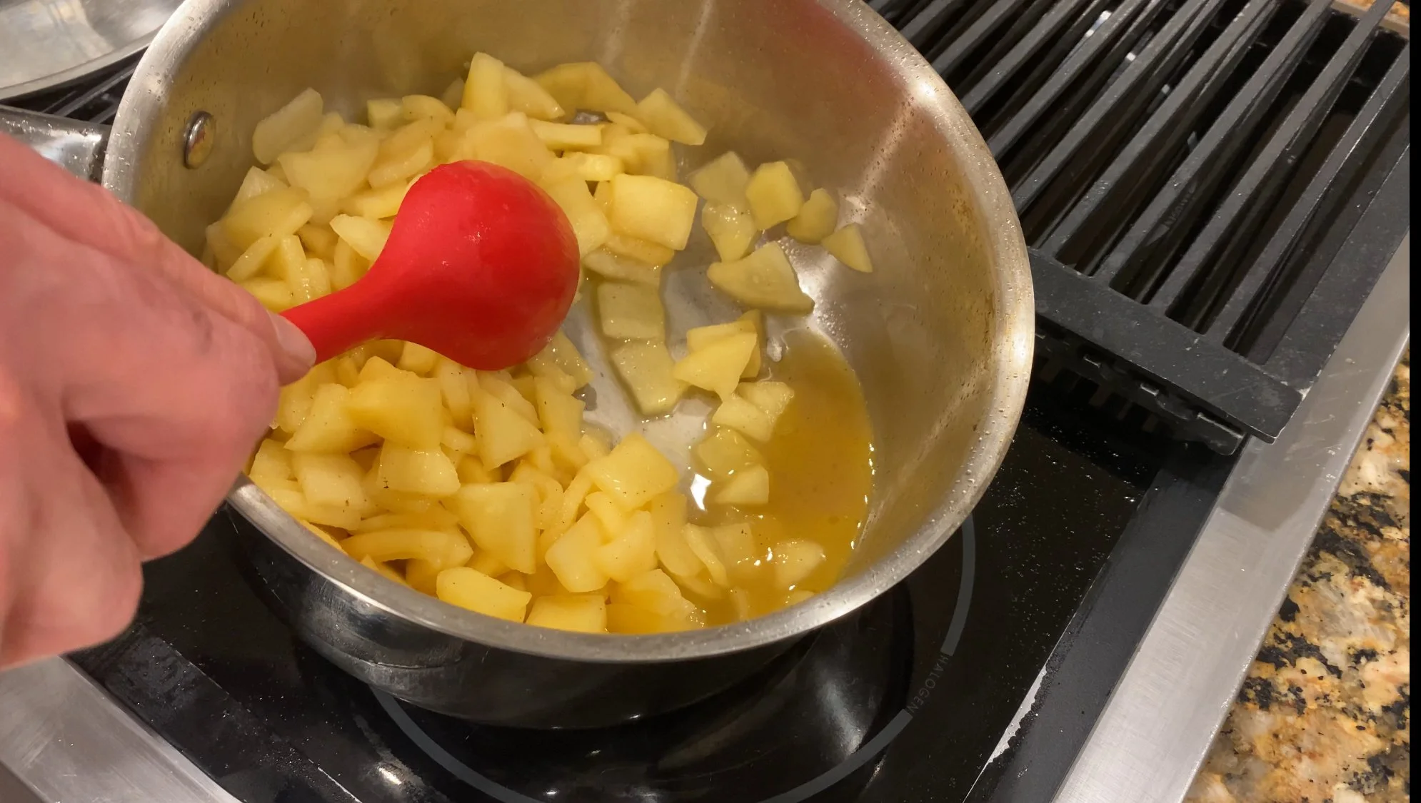 apples cooking 3.jpg