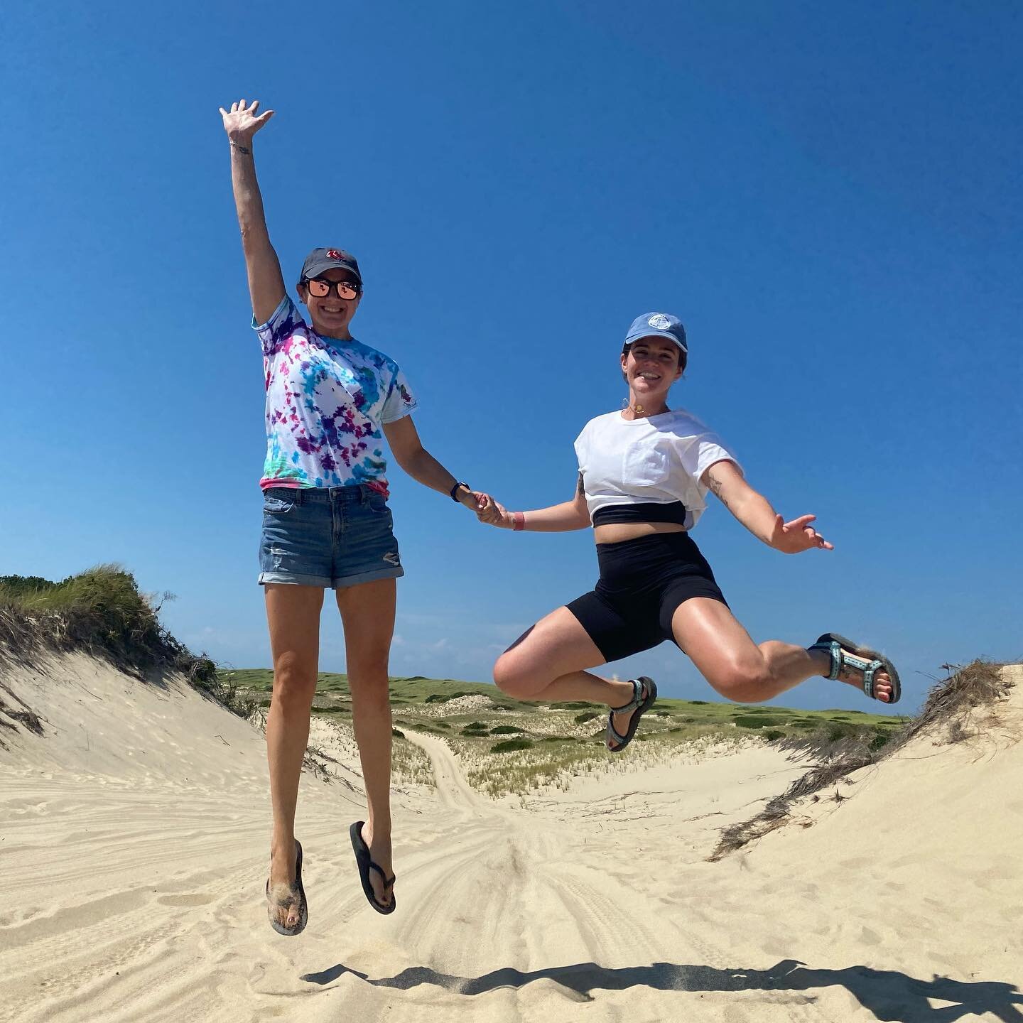 You&rsquo;ll be levitating after your trip into the dunes! 
🧞&zwj;♀️ 
🧞&zwj;♂️ 
🧞 
* development of spidey powers not included with tour &hellip; not saying it couldn&rsquo;t happen though! We here at Topless Tours believe you can achieve whatever