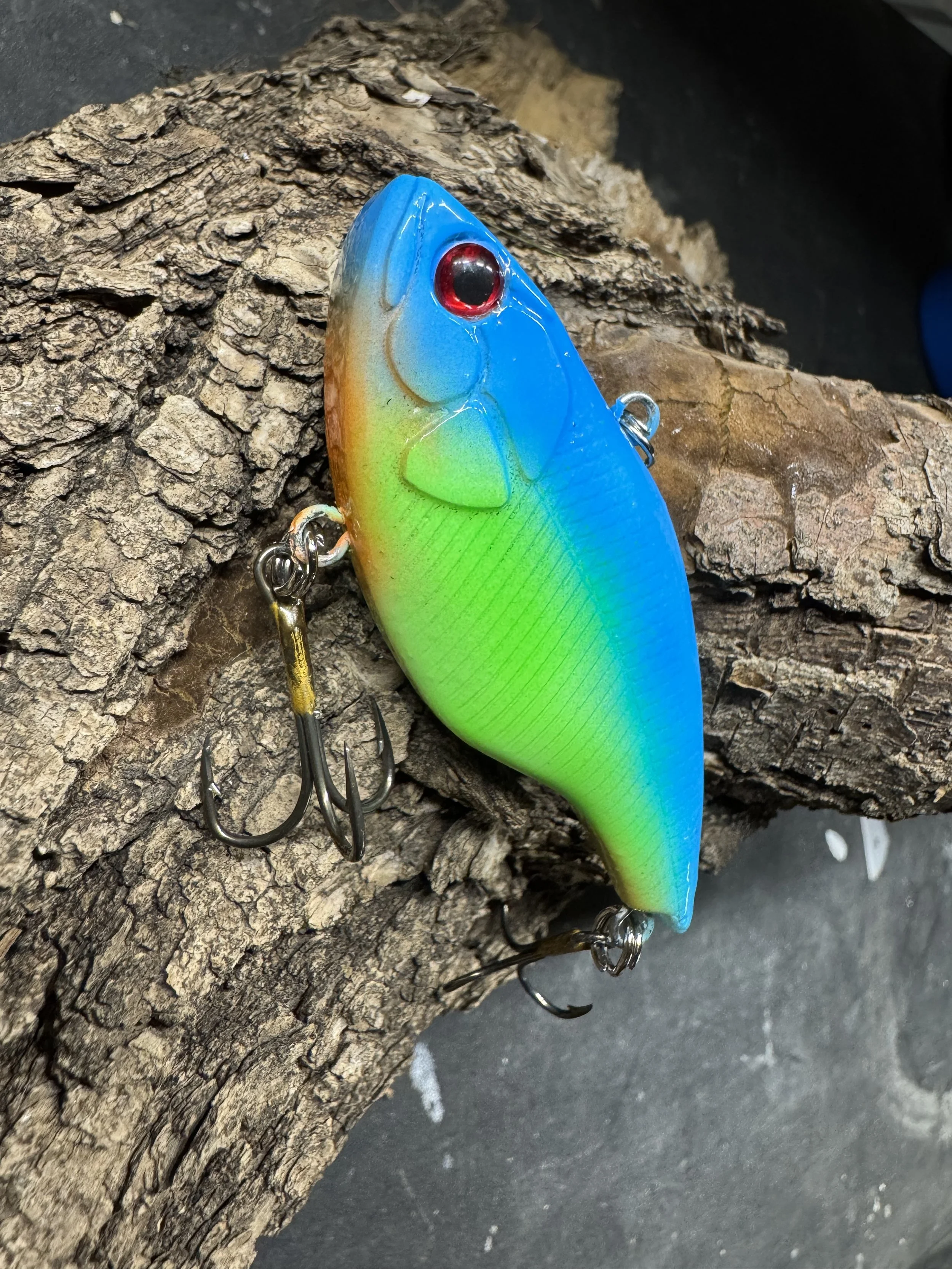 2/3 oz Sinking Shad  (2.75")