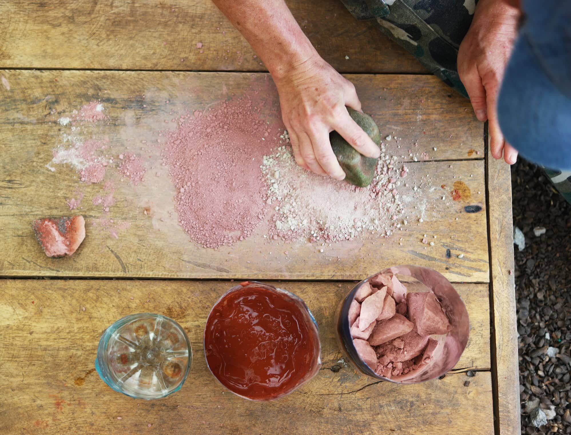 Make Natural Paint from Clay — Sueño de Vida