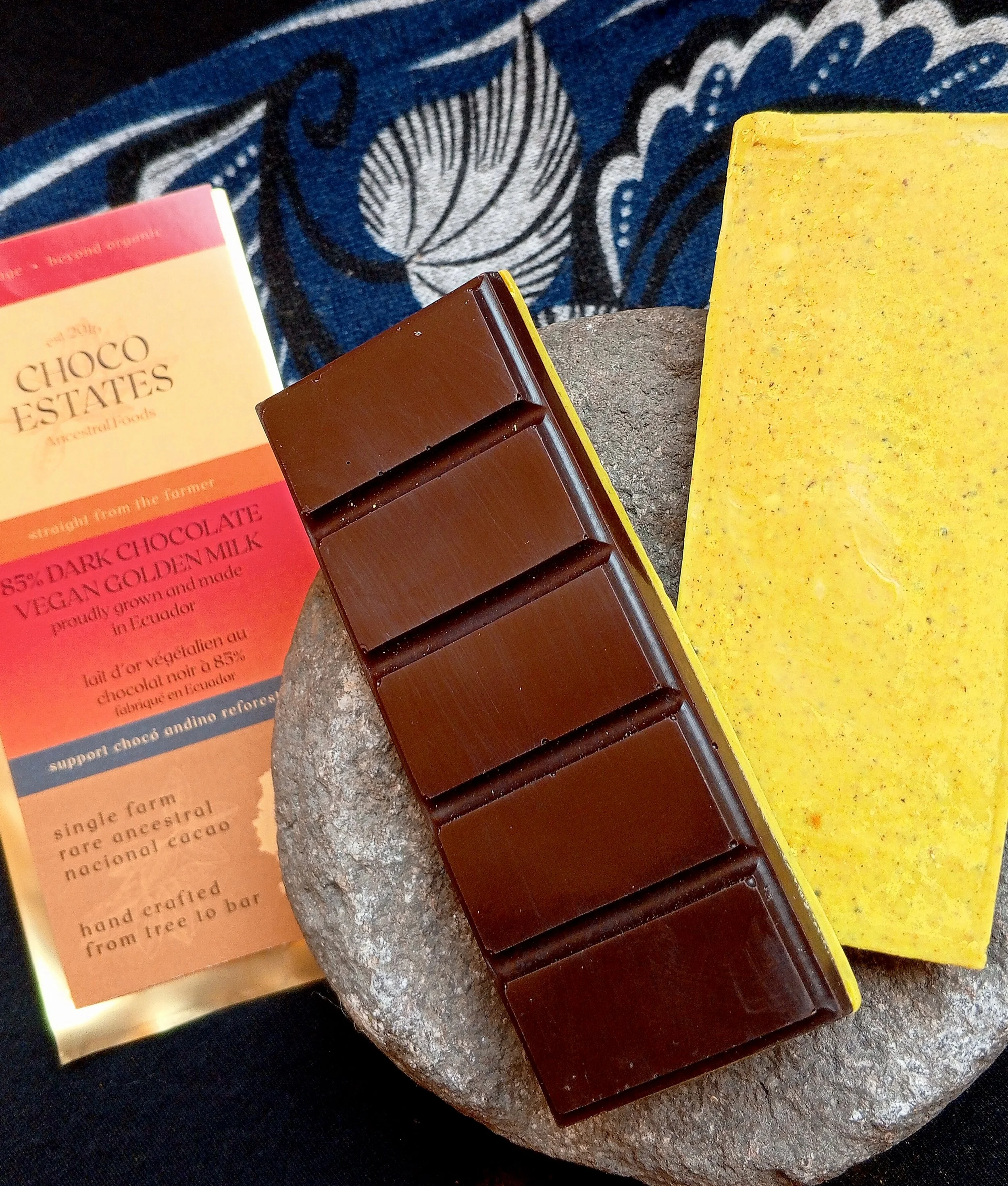 Vegan Golden Milk And Dark Chocolate Bar