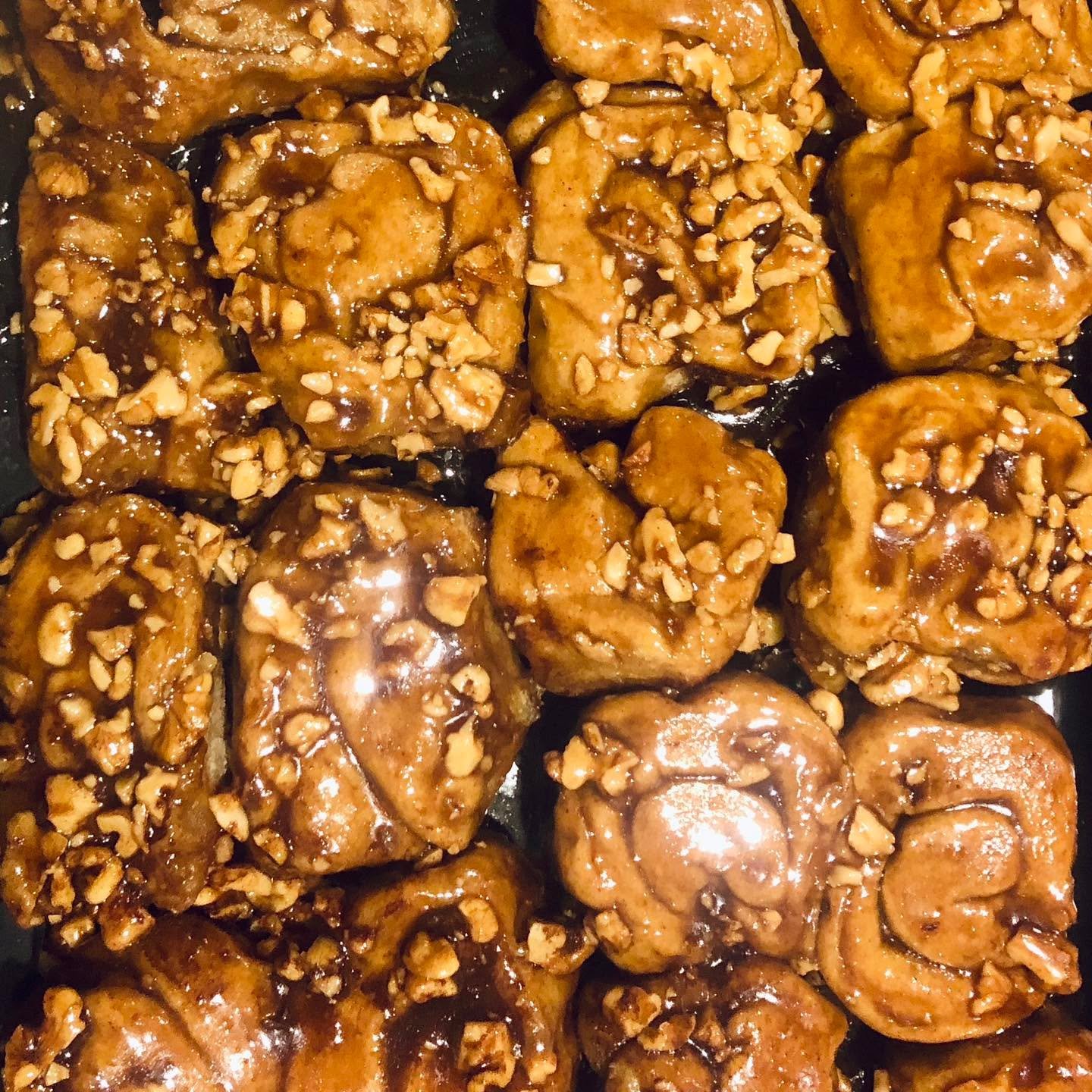 Easter is this weekend and we’ve got you covered with the ultimate Easter treat - our Upside Down Banana Bread Cinnamon Scrolls in a Honey Walnut Caramel Sauce 🤤
Head to our website to see the recipe! 👇
https://www.branchcreekhoney.co.nz/