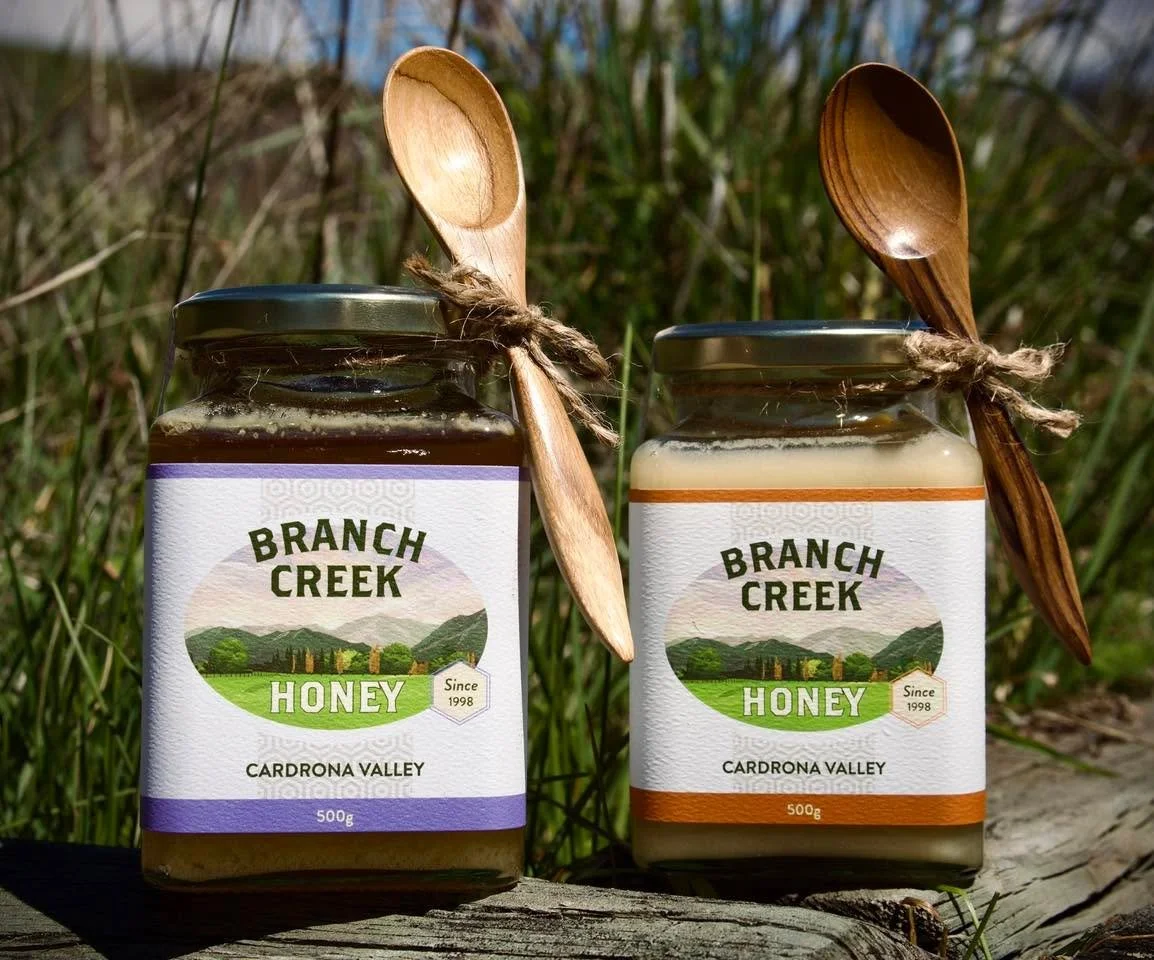 Our popular honey + spoon gift sets have just been restocked! 🍯🎁
Creamed or Raw Honey in 375g or 500g jars, starting at just $21 or you can grab a spoon individually.
Get in quick before they’re gone again!
https://www.branchcreekhoney.