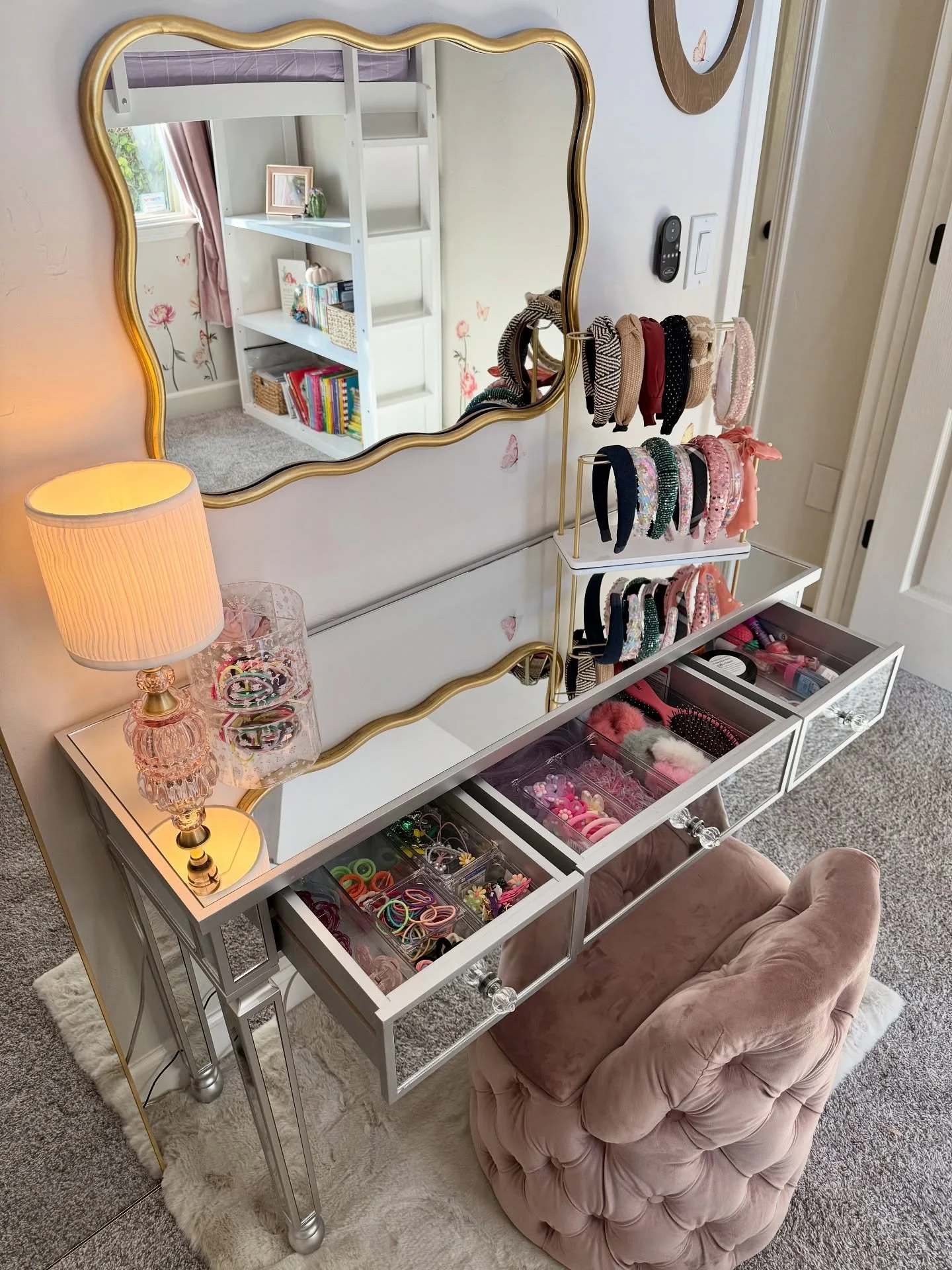 You know that saying about the shoemaker&rsquo;s kids having no shoes? 🙃
Well&hellip; the organizer&rsquo;s daughter had the messiest room in the house.

Charlee&rsquo;s room is the smallest in our home, and between clothes, books, and all her littl