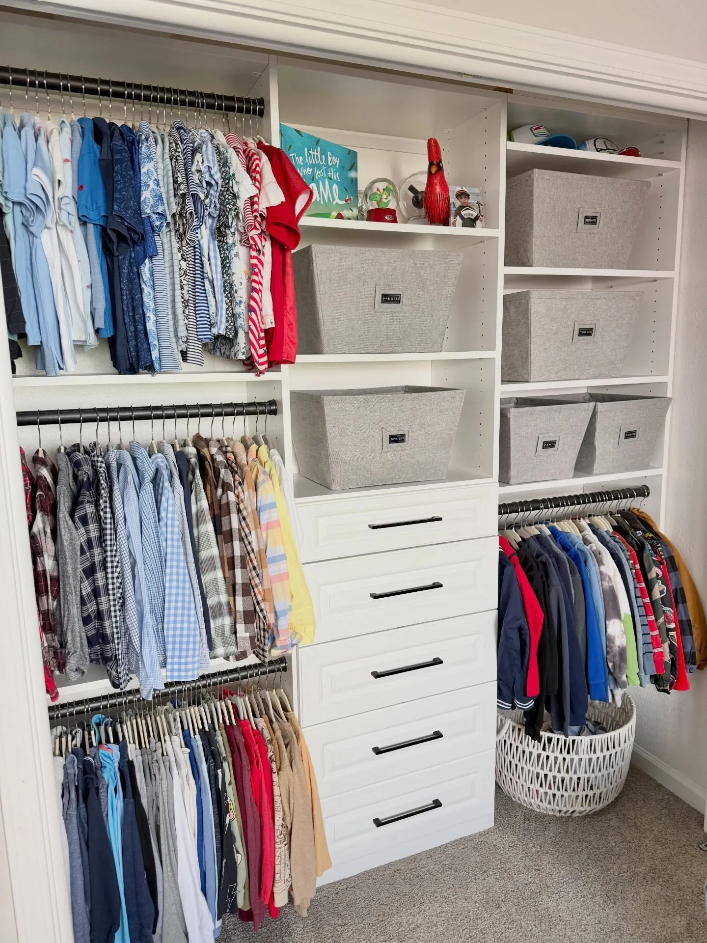 When intentional zones meet containment that actually looks as good as it works&hellip; everything changes 🤍

This little boys closet came together with simple pieces, but the real magic happened before we ever put a bin in. We sorted, edited, and g