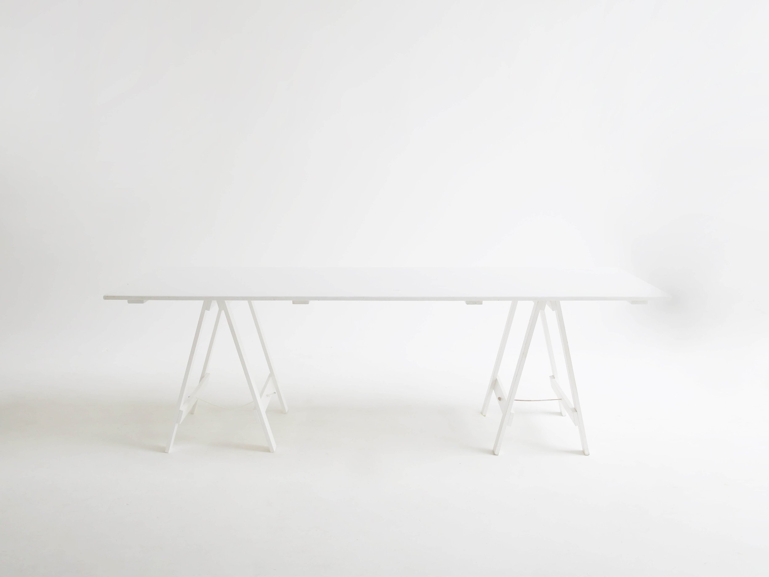 Trestle+Table+-+White+Panel.jpg