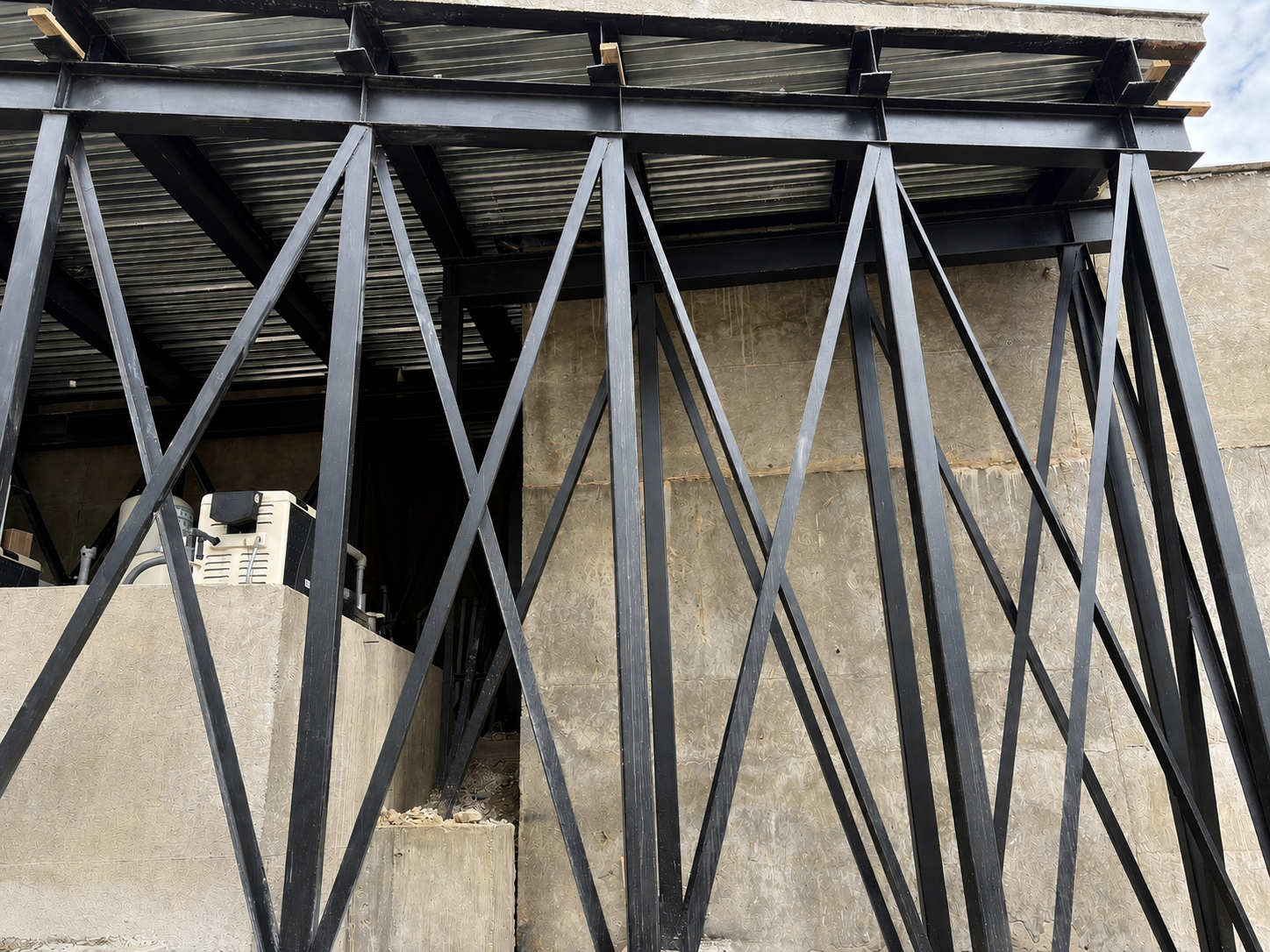 spicewood+fabworks+hill+country+tx+welded+structural+steel.png