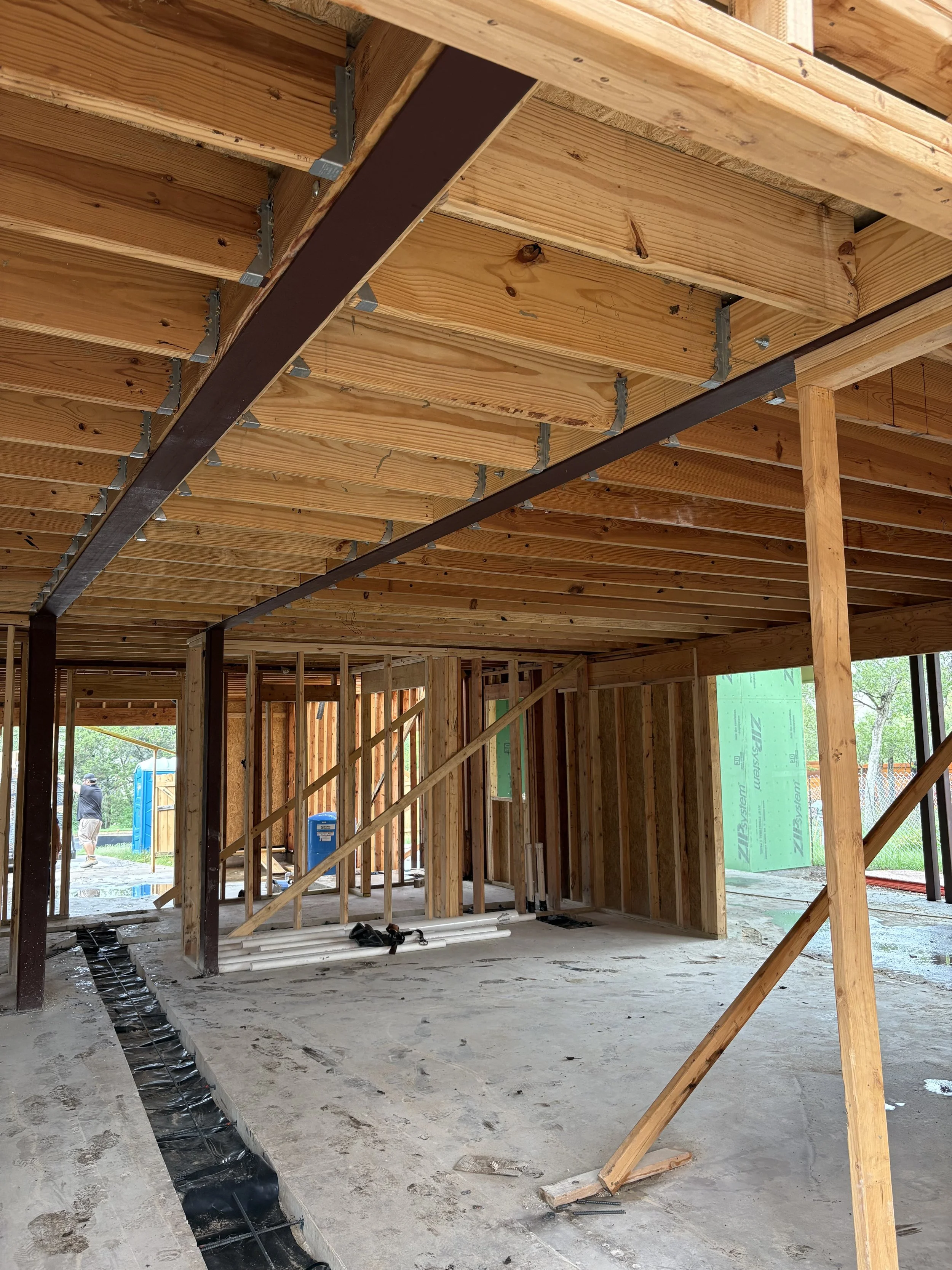 spicewood+fabworks+hill+country+tx+welded+strucural+beams.JPG