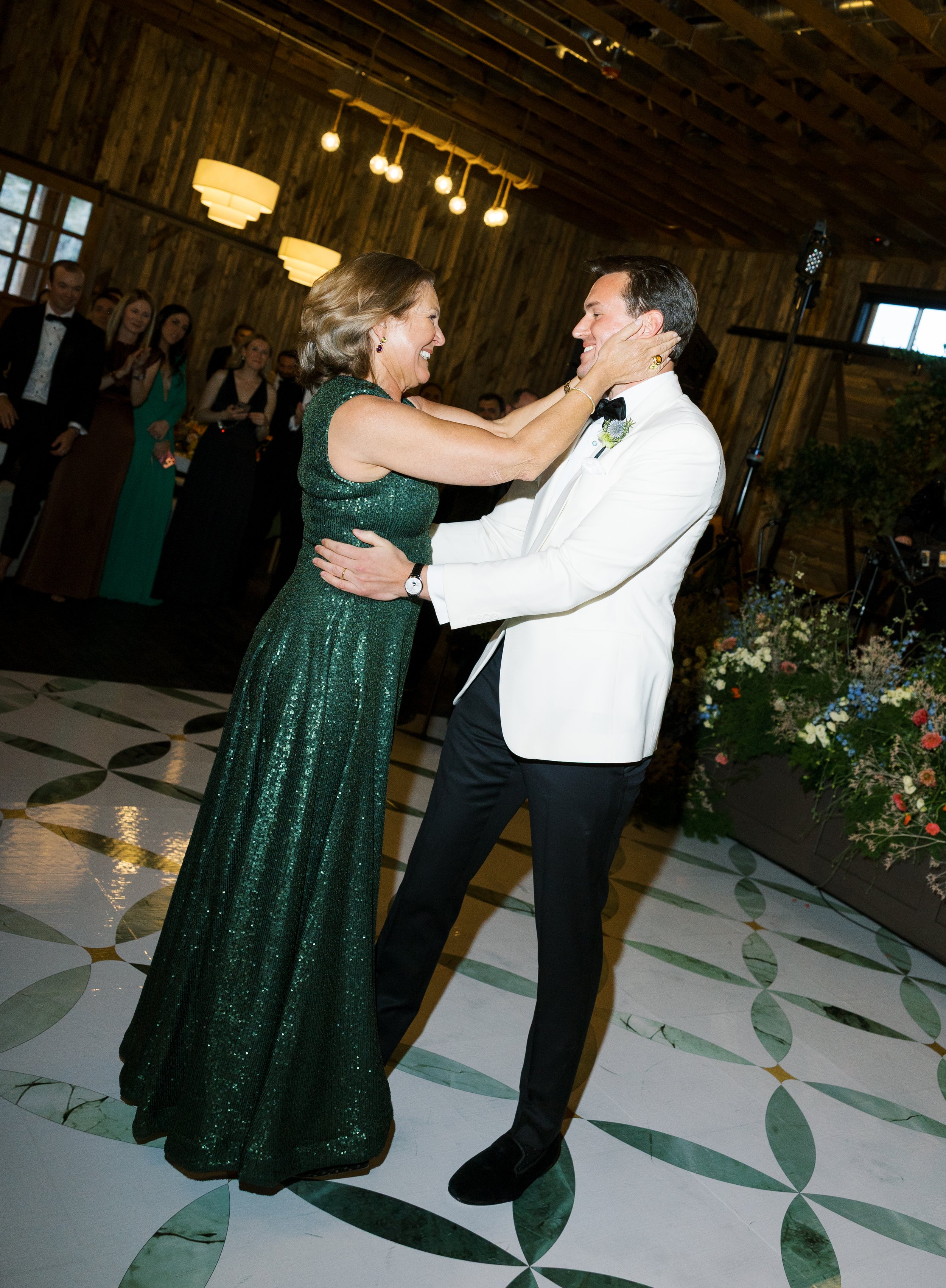 Tori & Siegfreid Favorites- Sarah Jane Photo-168.jpg