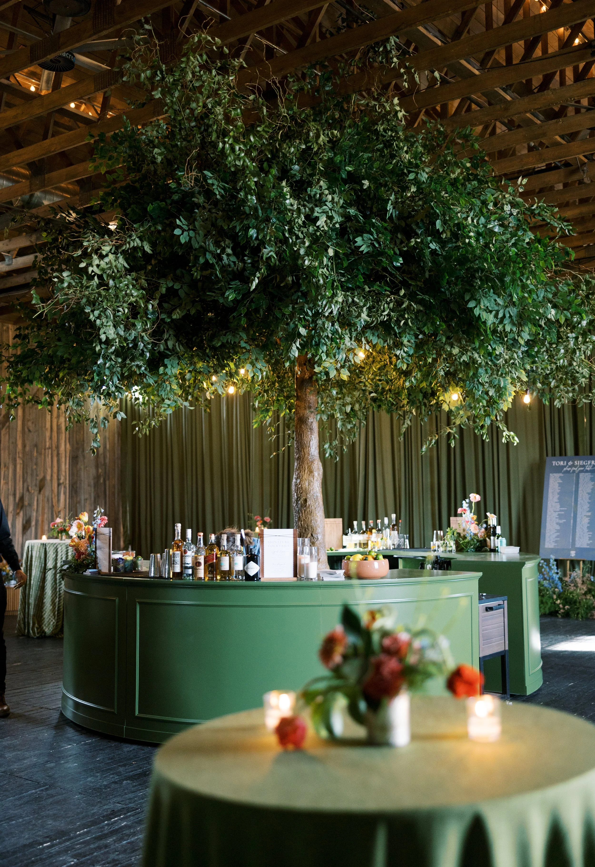 Tori & Siegfreid Favorites- Sarah Jane Photo-94.jpg