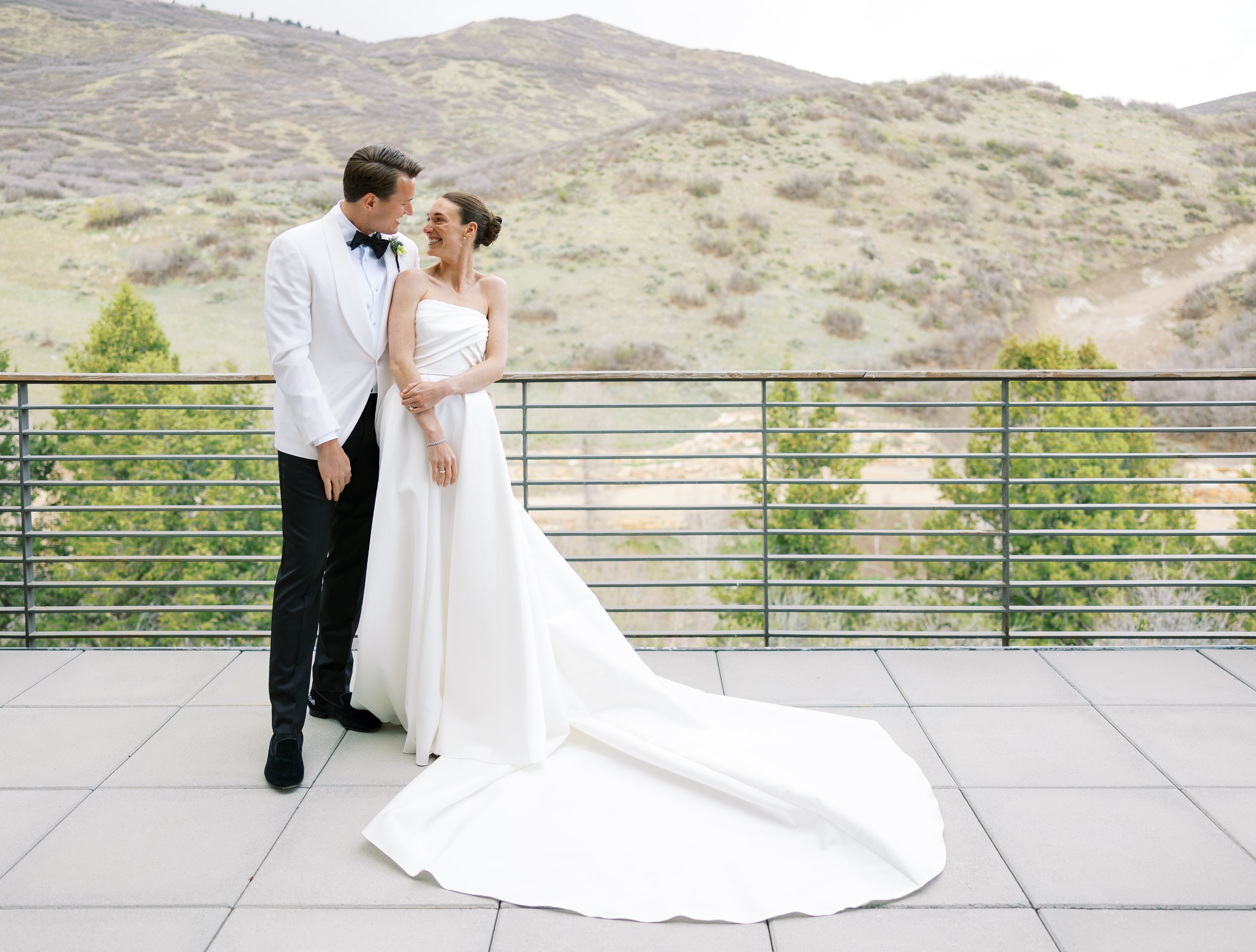 Tori & Siegfreid Favorites- Sarah Jane Photo-24.jpg