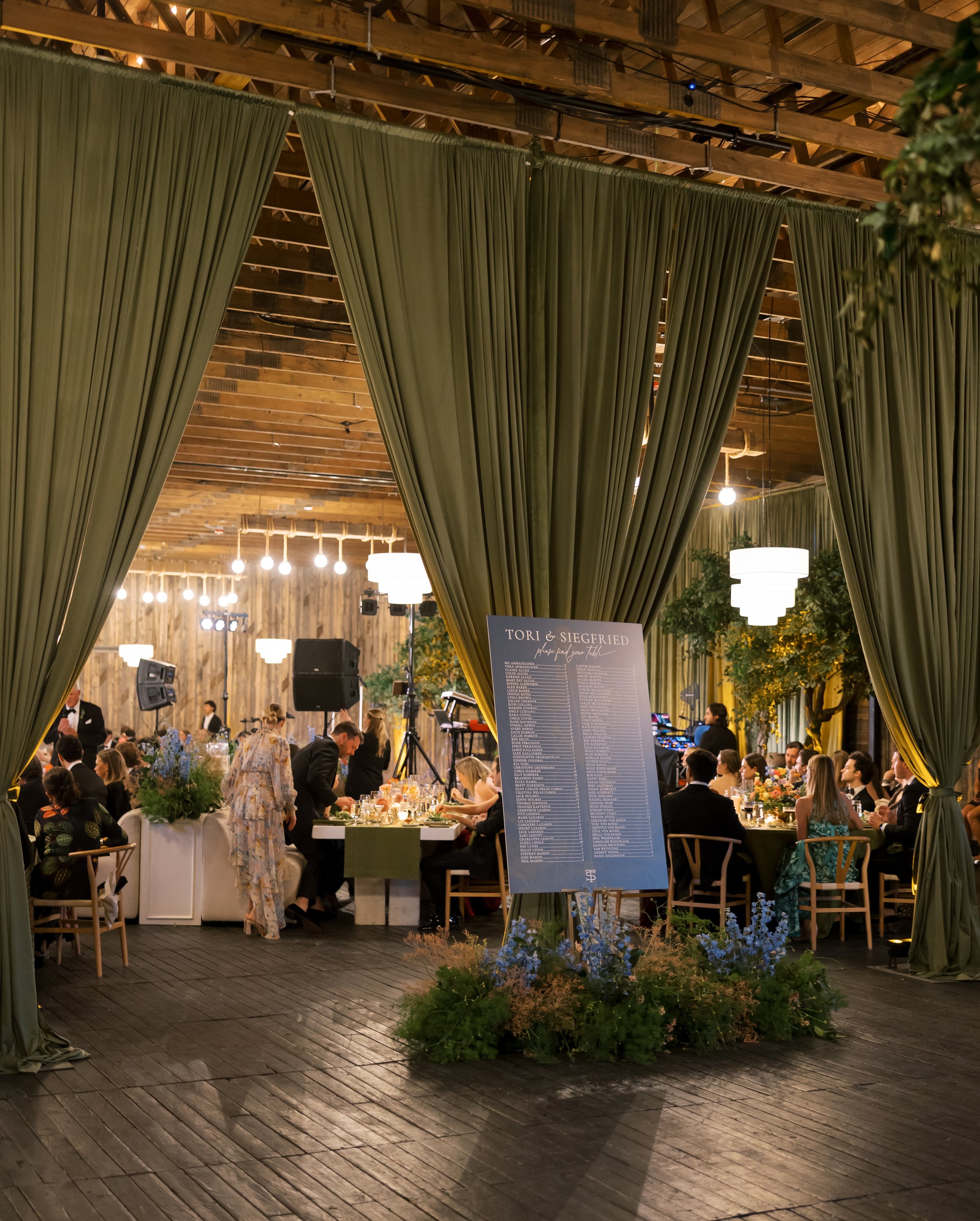 Tori & Siegfreid Favorites- Sarah Jane Photo-183.jpg