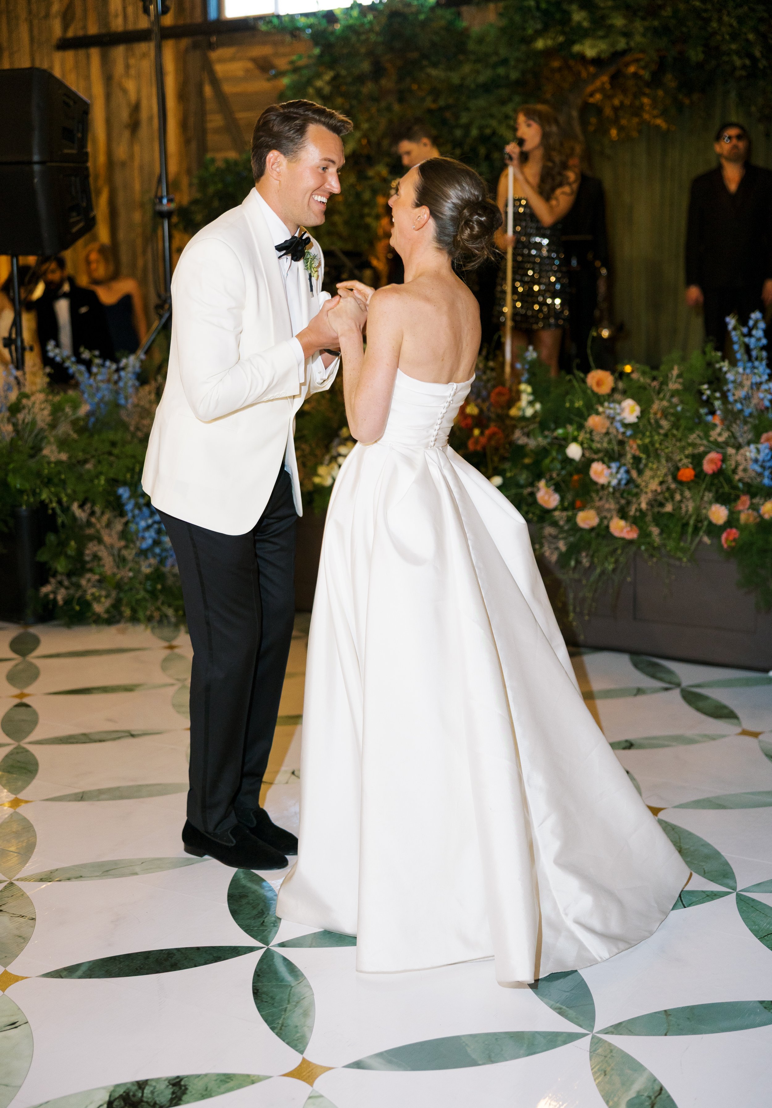 Tori & Siegfreid Favorites- Sarah Jane Photo-151.jpg