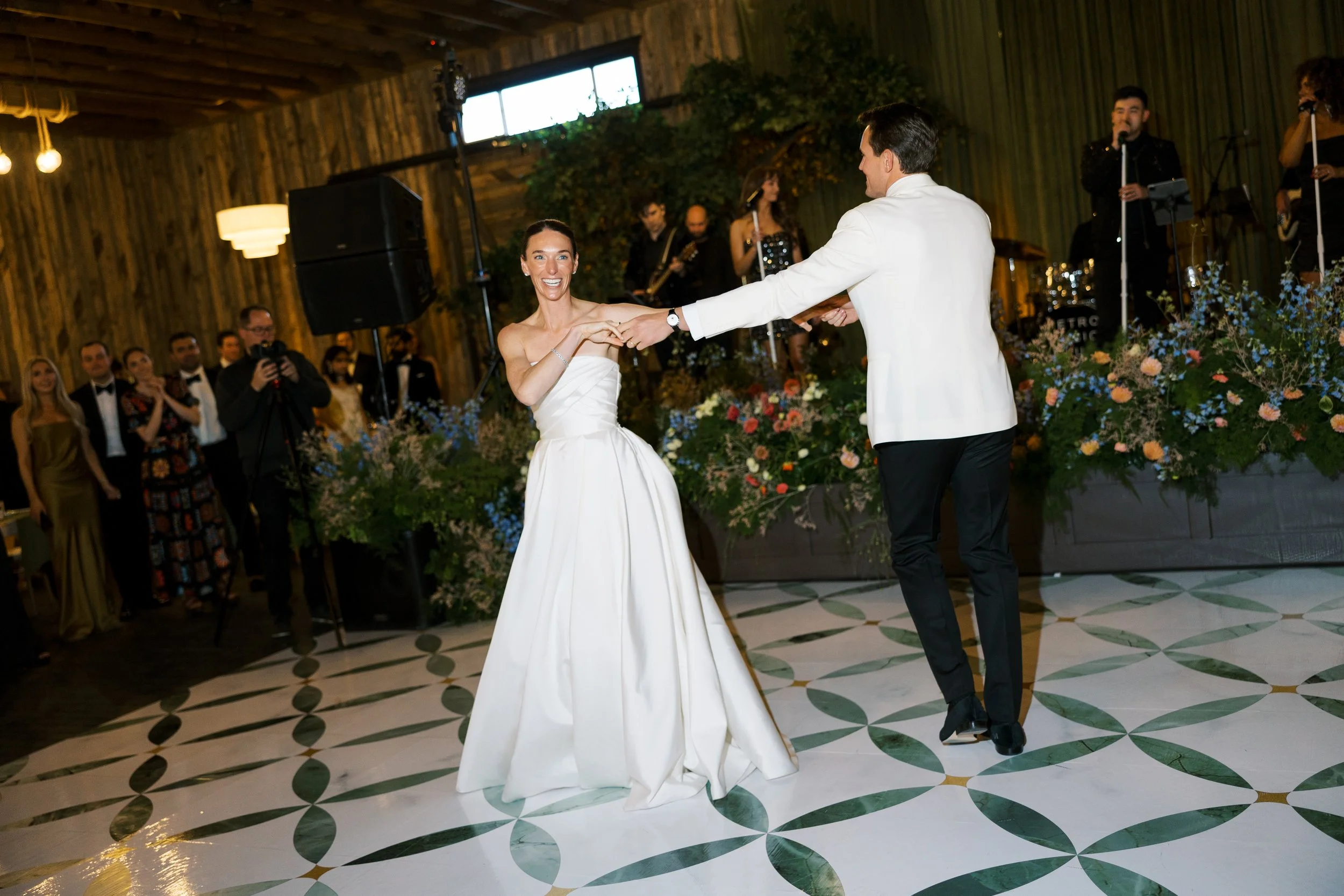 Tori & Siegfreid Favorites- Sarah Jane Photo-152.jpg