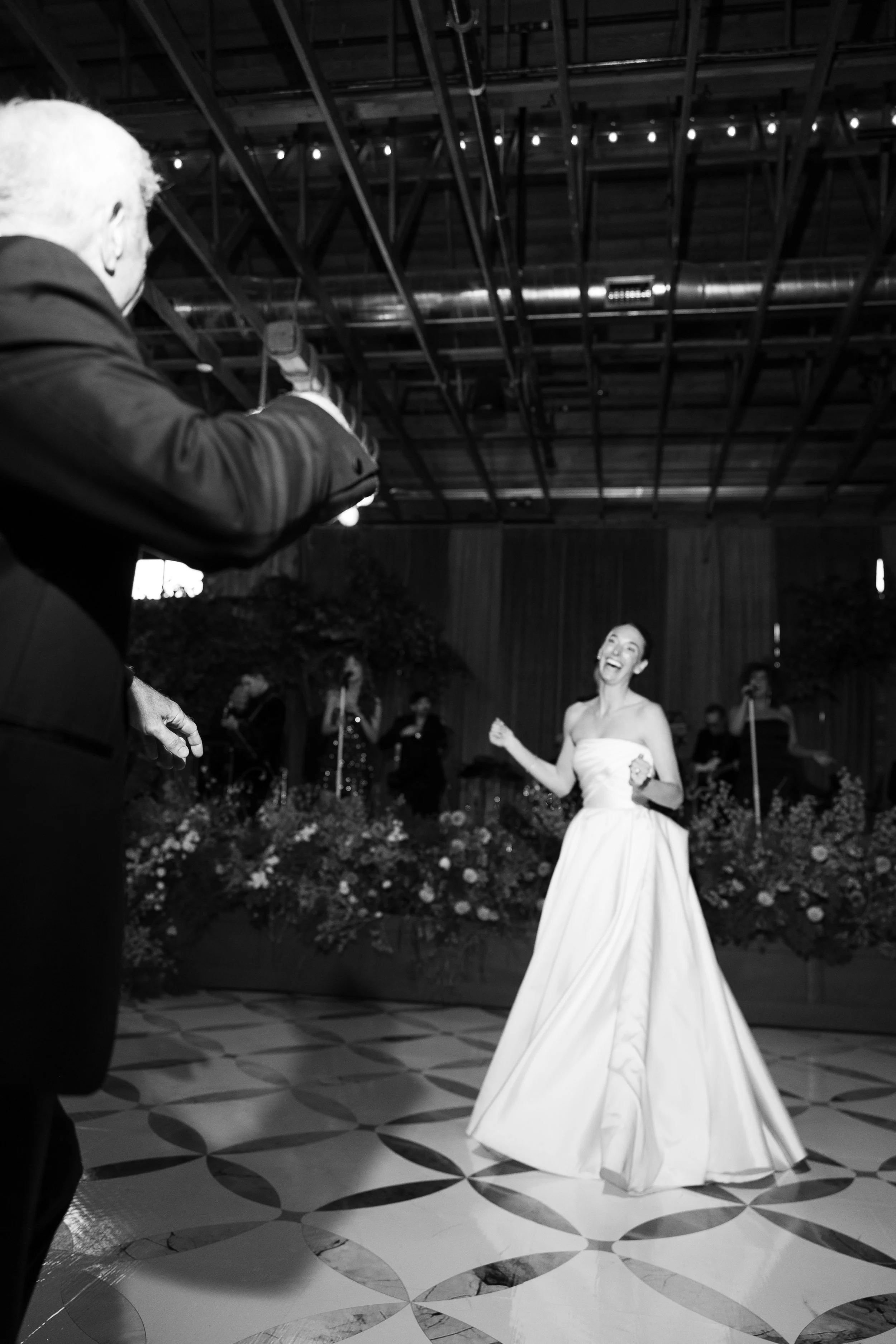 Tori & Siegfreid Favorites- Sarah Jane Photo-163.jpg