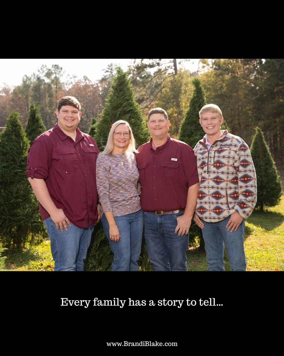 It had been over 20 years since they had family photos taken.

Not because they didn&rsquo;t want to.
Schedules. Responsibilities. Life.

But as we talked during the session, mom realized how easy it was and how much fun it can be.

There&rsquo;s som