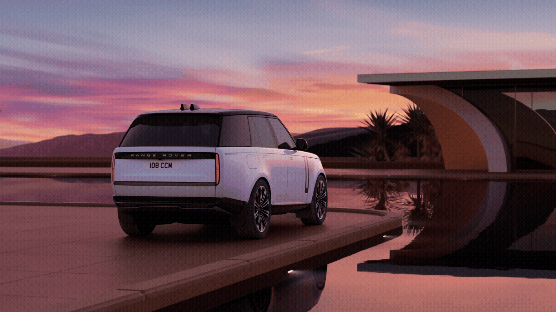 RANGE ROVER: RAMADAN IS EVERYWHERE
