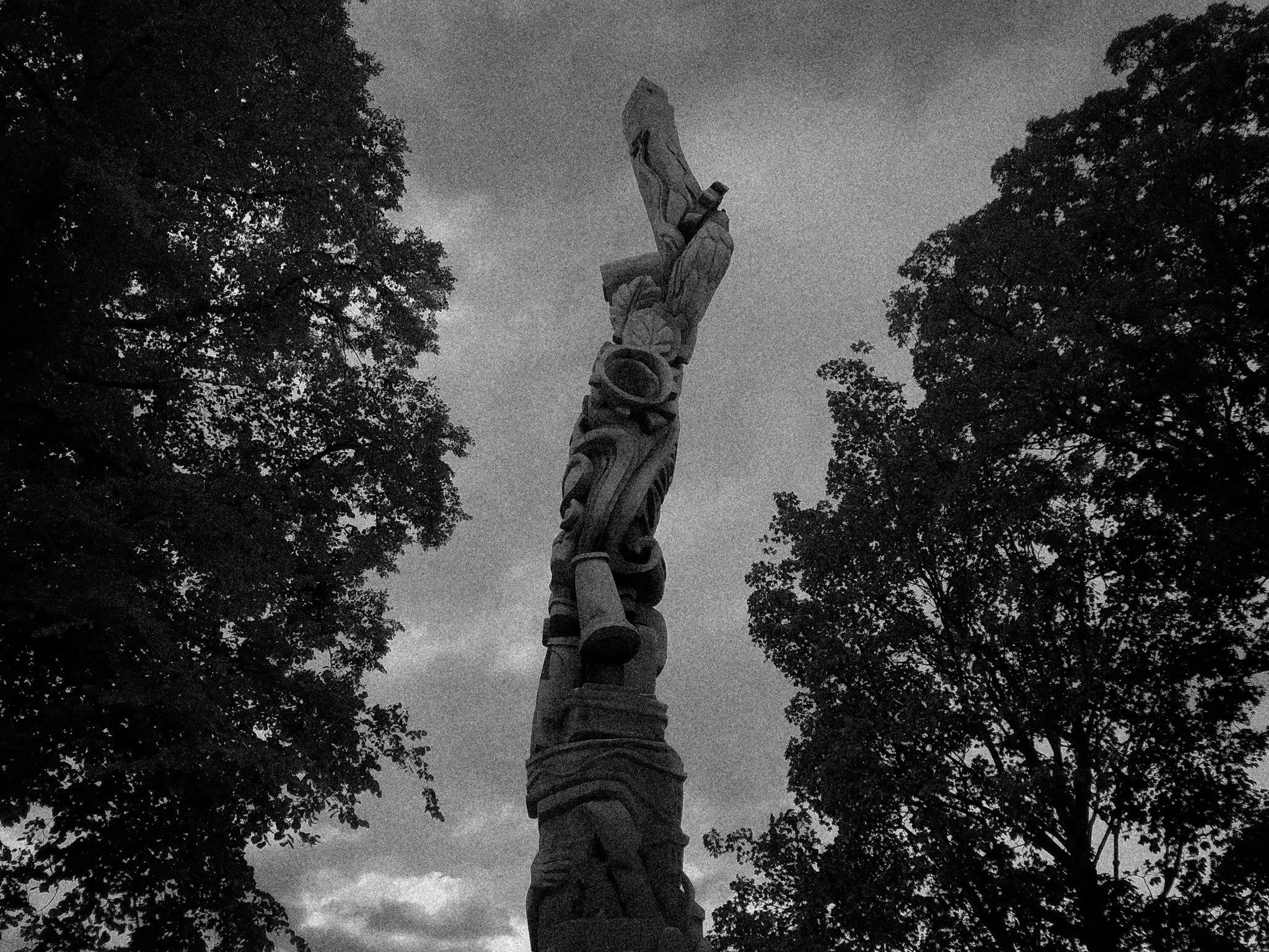 As the storm brews || Leeds, West Yorkshire