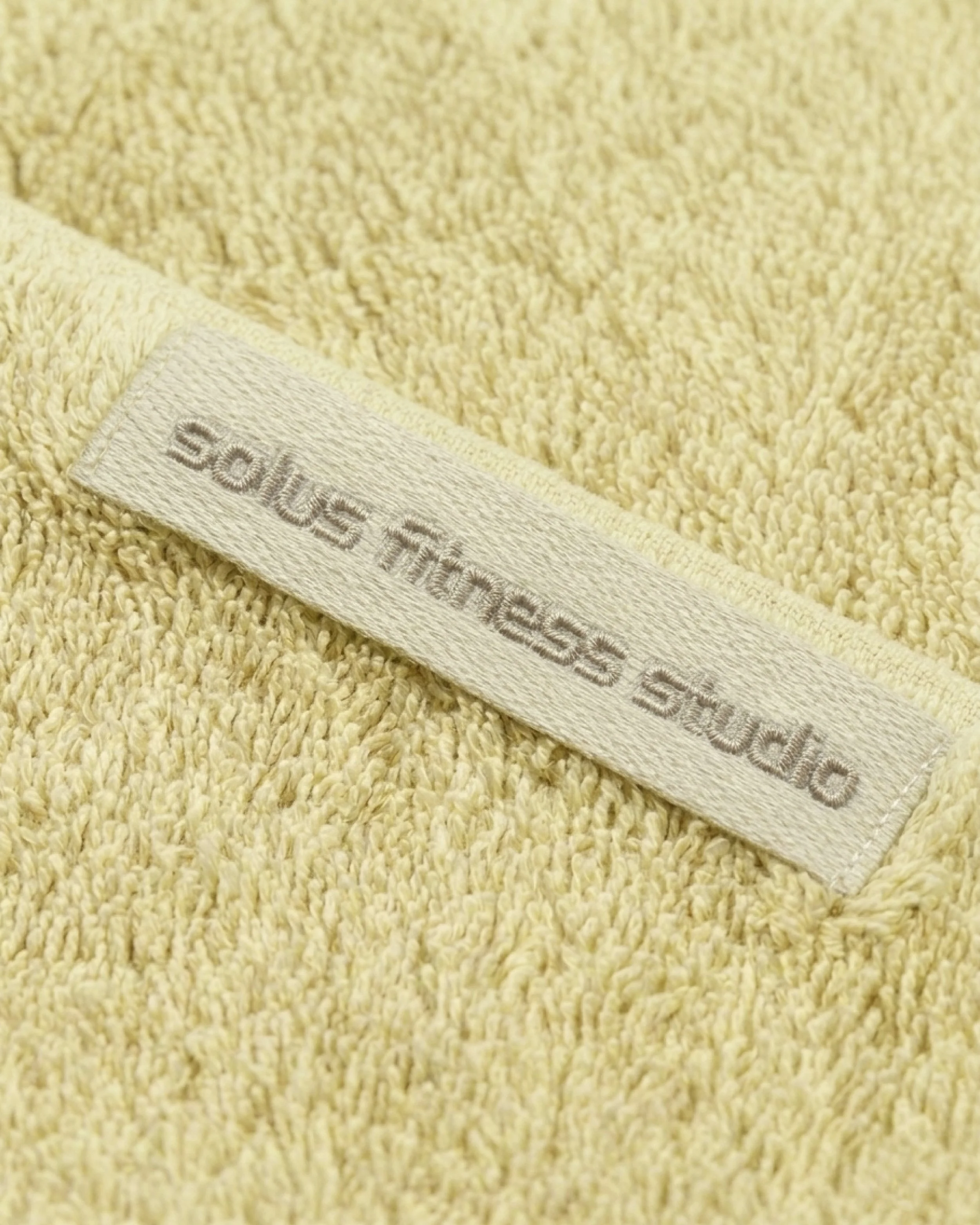 details from the @solusfitness rebrand 💛🖇️

brand strategy + messaging, creative direction, brand identity  by antisocial studio

now booking projects for the summer season
feelingantisocial.com