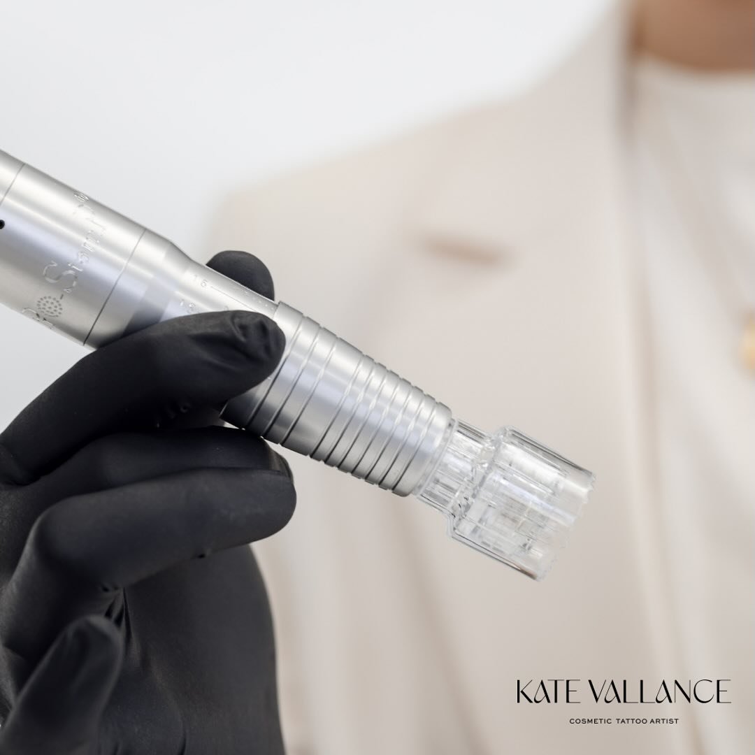 After being in the beauty industry for 20+ years now I&rsquo;m pretty good and picking what treatments are going to be a fad and what&rsquo;s going to stand the test of time 🕰️ 

One of those treatments that has stood the test of time and gives you 