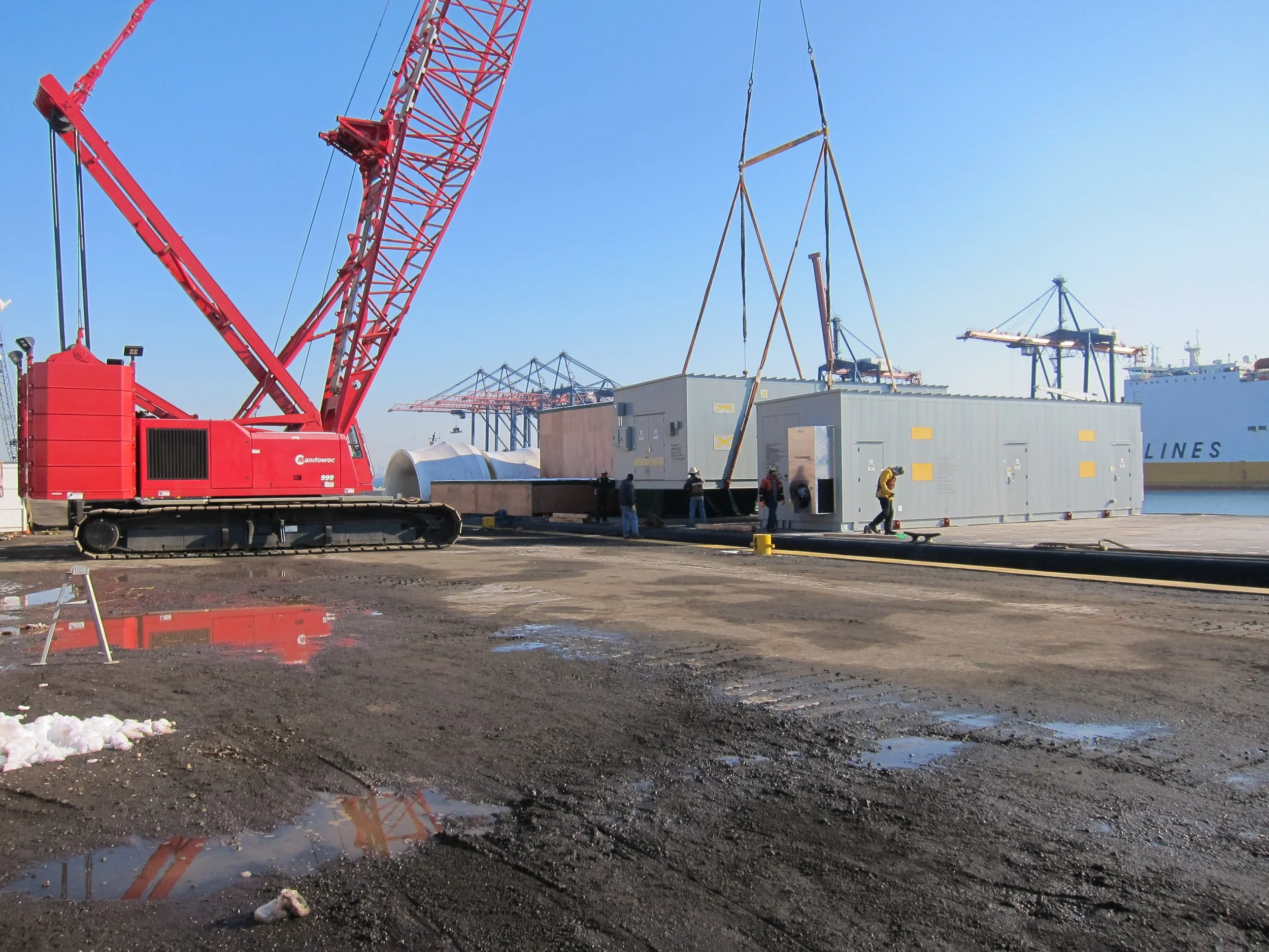 999 - project cargo barge.JPG