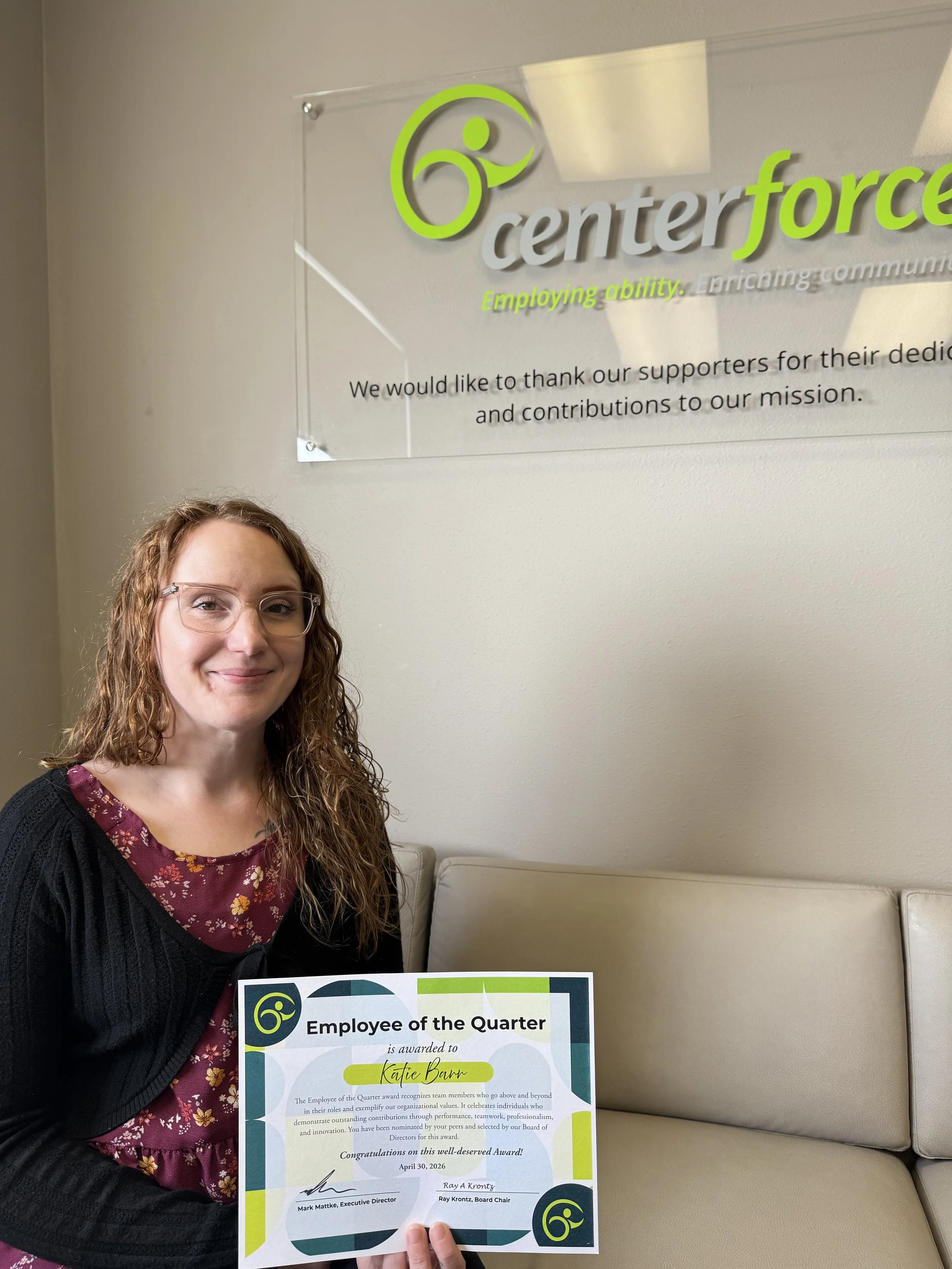 Katie Barr with Q1 award