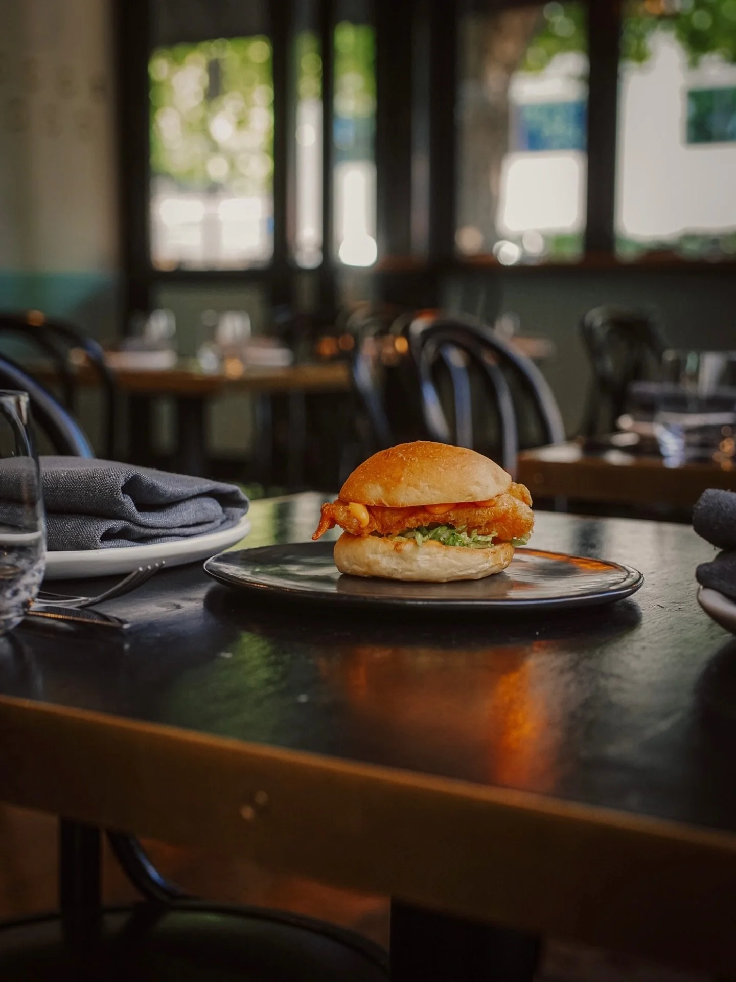 Prawn bun, fermented chilli mayo, lettuce.