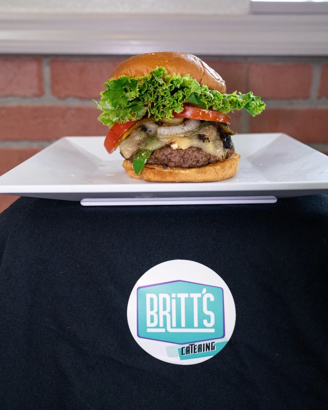 Turn up the heat! 🔥🍔
Our Thunder Burger packs a punch with a Cajun-seasoned patty, peppers, onions, and black olives&mdash;topped with Pepper Jack cheese and a drizzle of ranch. Big flavor, no holding back.