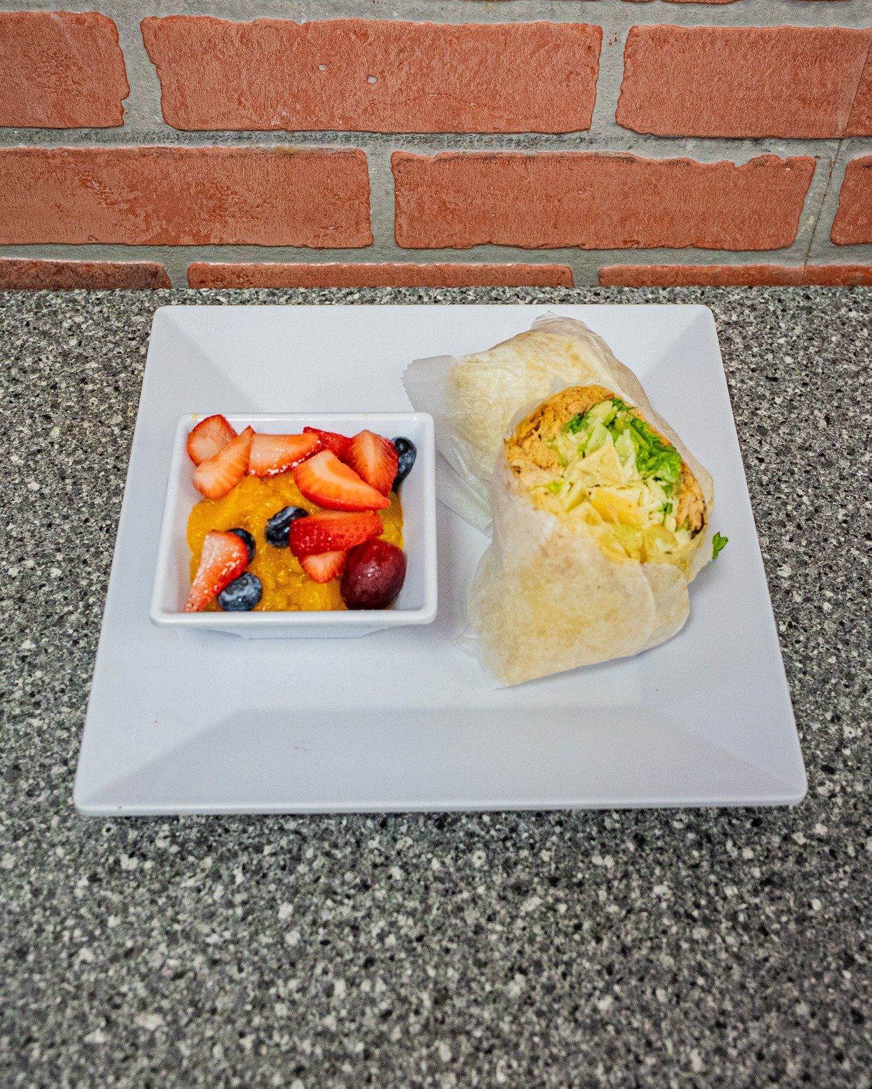 Simple, fresh, and full of flavor. 🌯
Our Caesar Wrap comes loaded with grilled chicken, crisp lettuce, a tri-blend of Parmesan and Romano cheese, and creamy Caesar dressing&mdash;all wrapped up for the perfect bite.