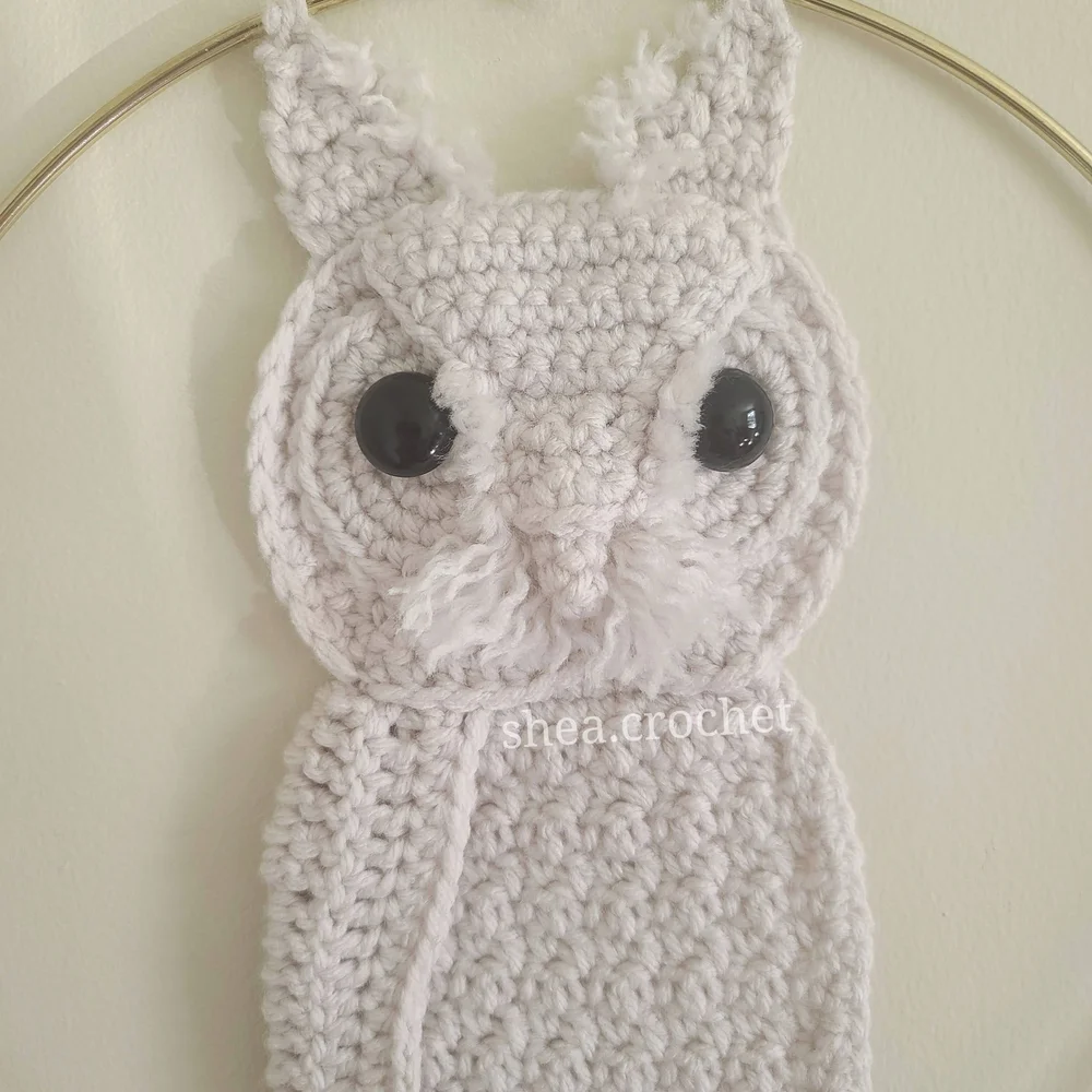 owl wall hanging crochet pattern — shea crochet