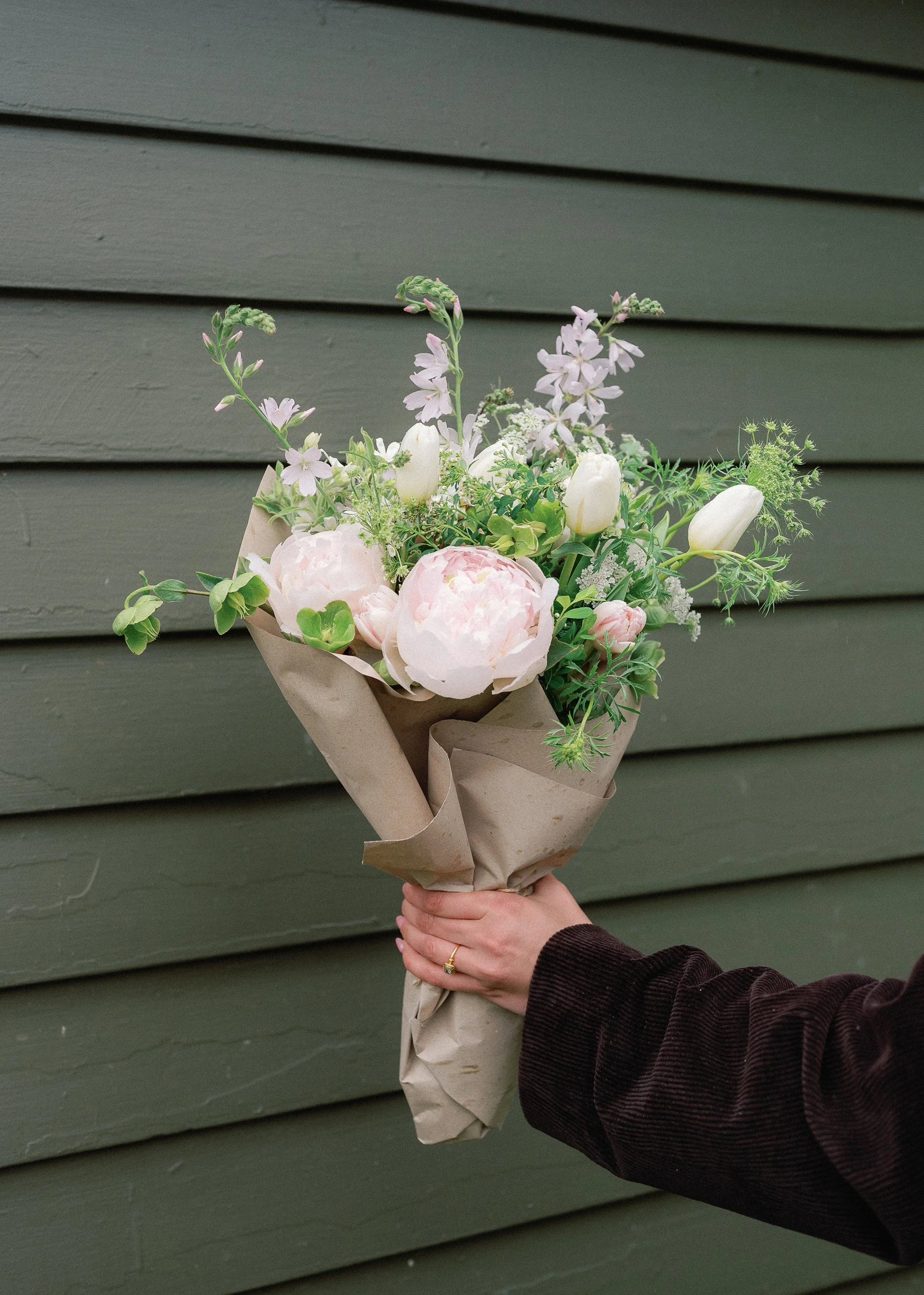 Hattie_Florals_Spring2026_HollyHursleyPhoto-2 3.jpg
