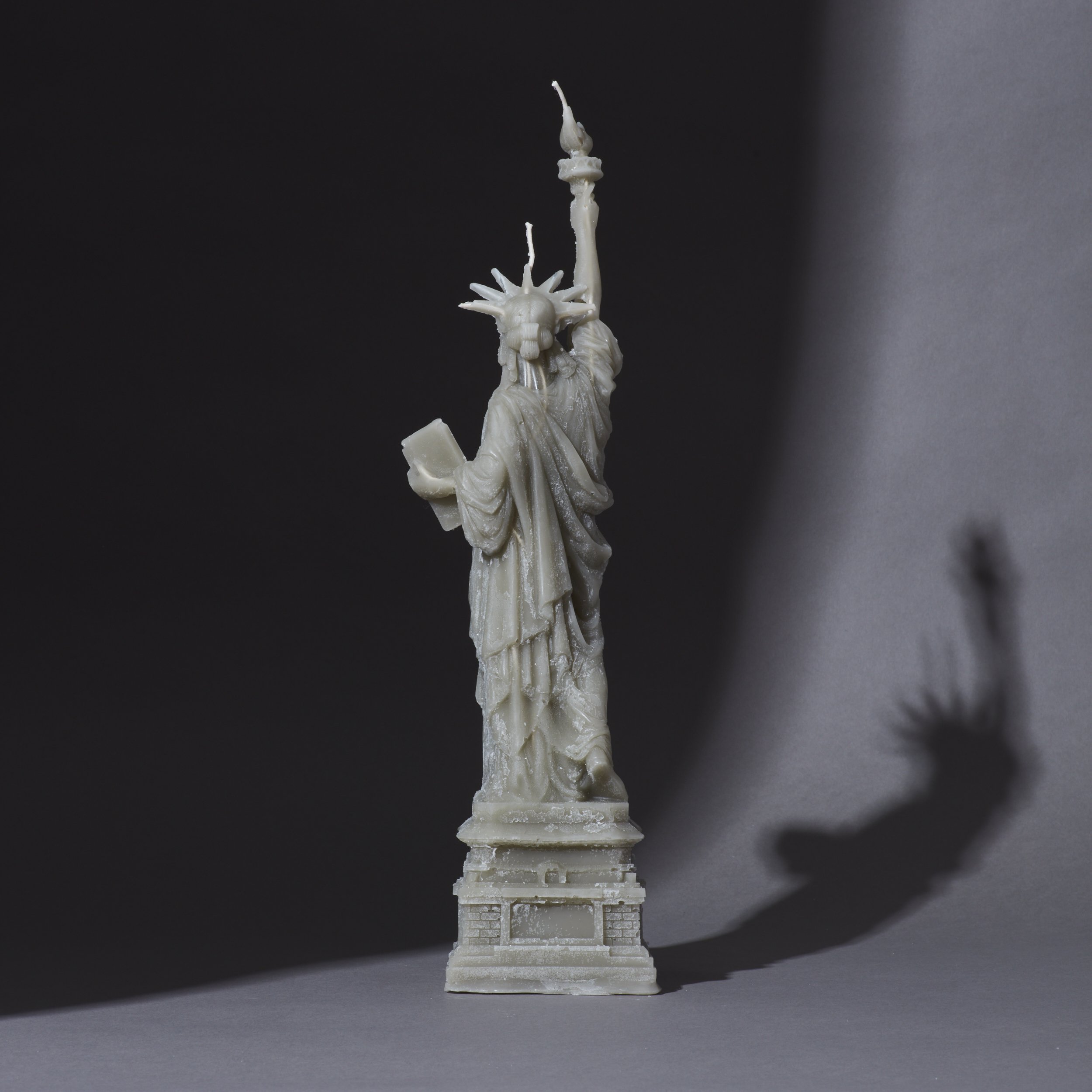 240327_JF_SWIV_CANDLES_STATUE_OF_LIBERTY_071.jpg