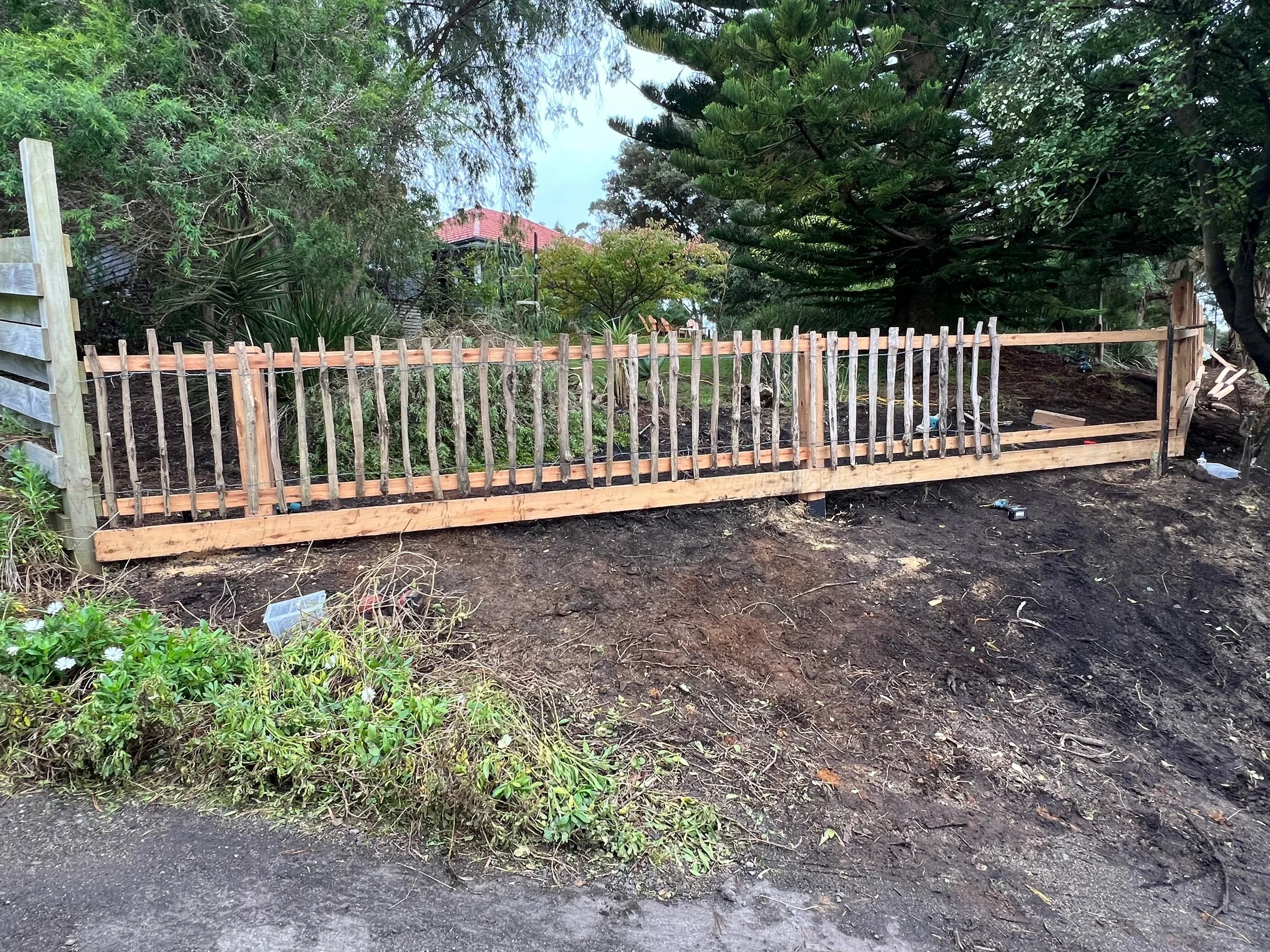 2026 - Fencing and retaining wall works