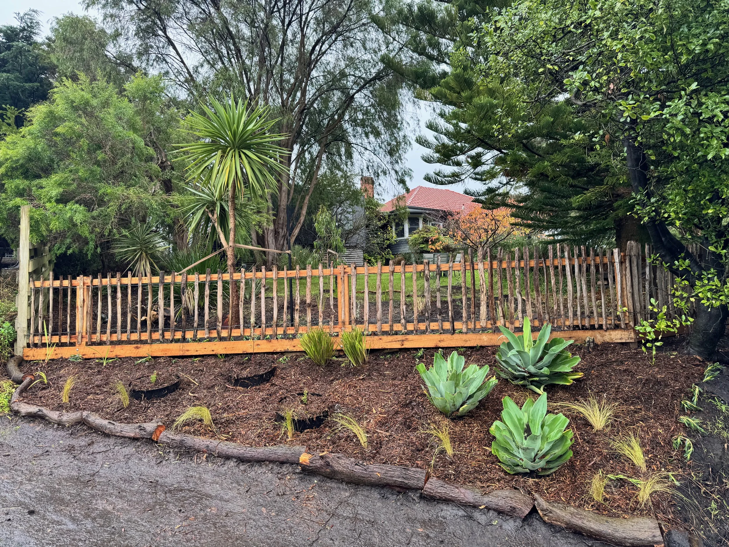 2026 - Fencing and retaining wall works