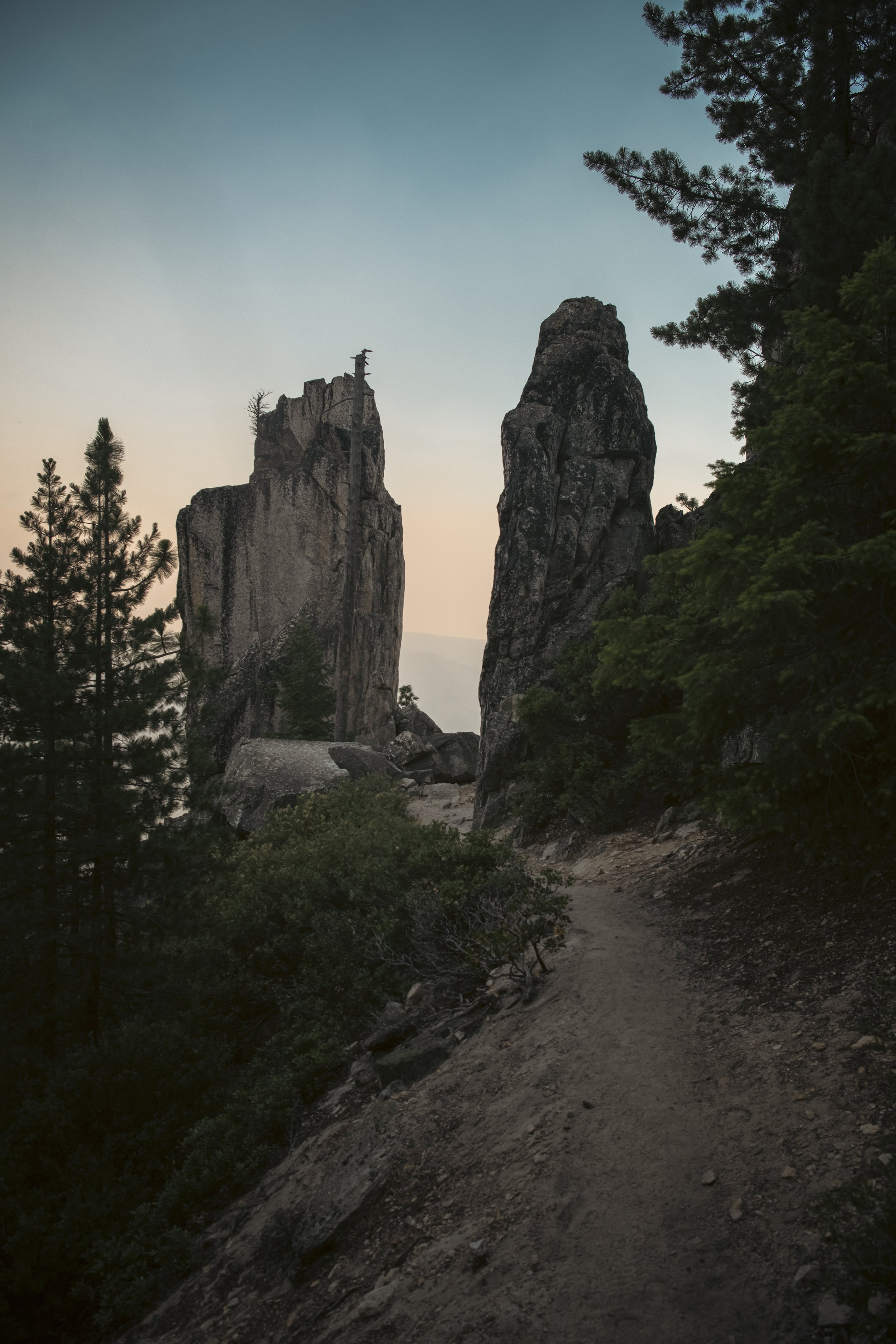 _DSC9926 - (EricACS_Pro edit) - (layer stack, vignette, small) copy 2.jpg