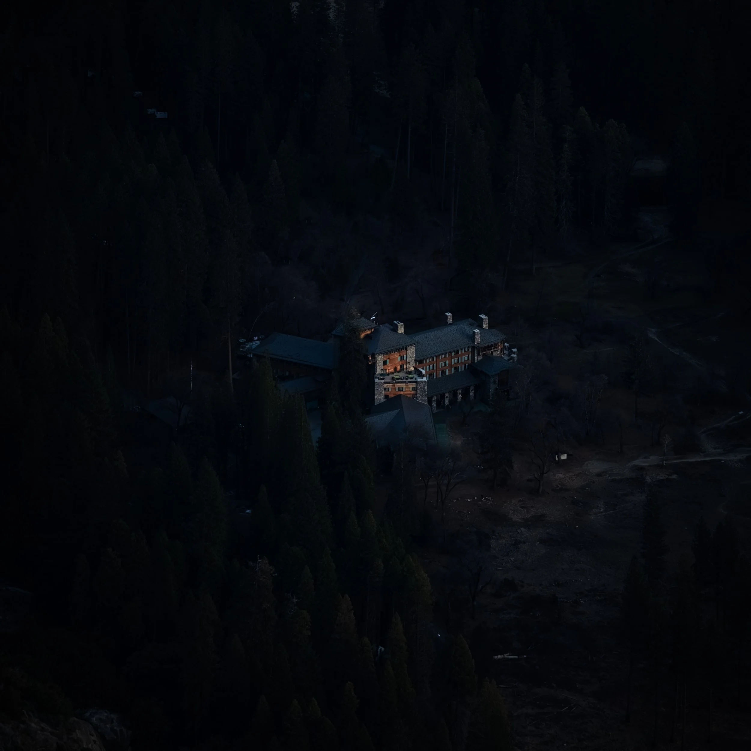 _DSC5740-Enhanced-NR - (EricACS_Pro edit, 1x1) copy.jpg